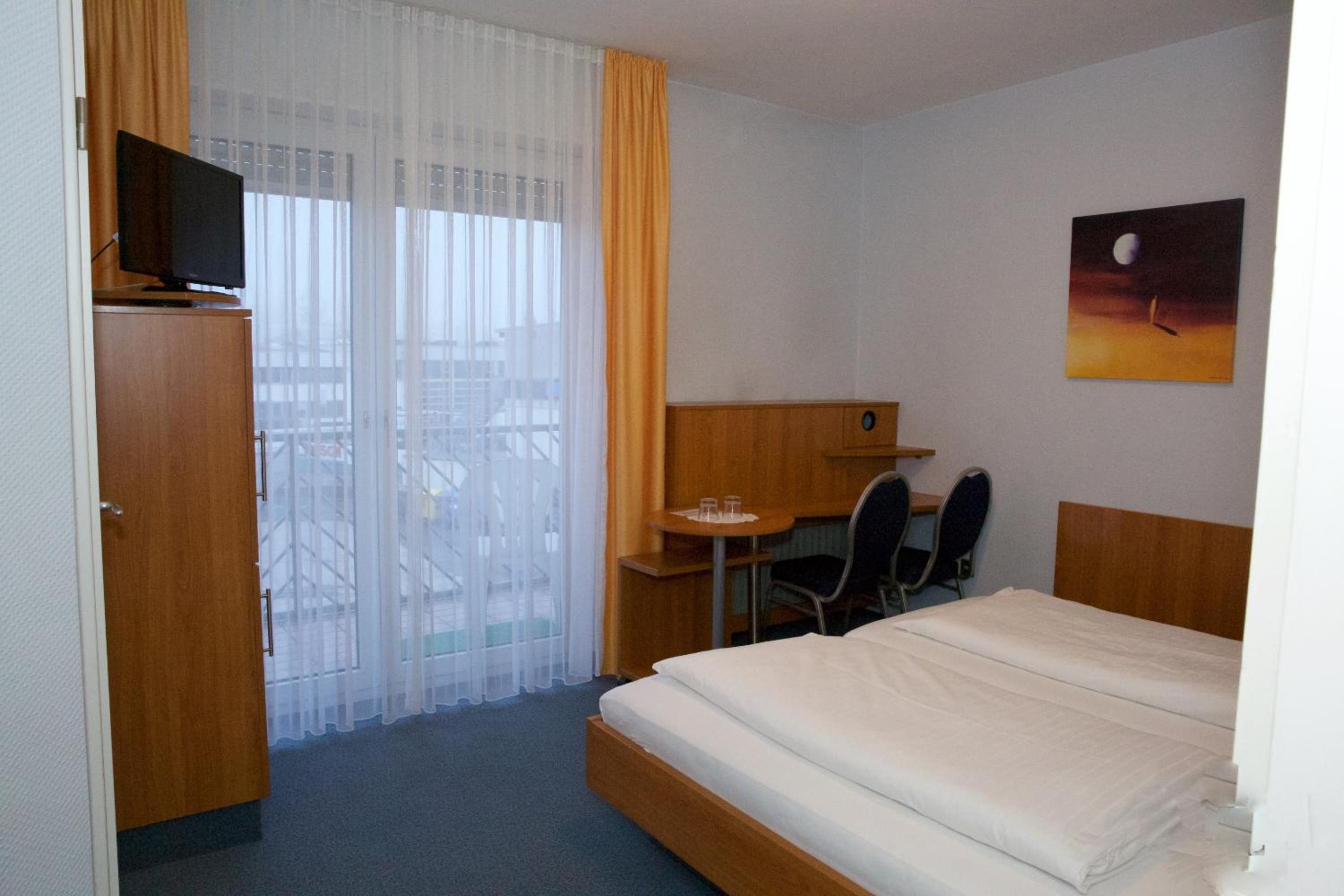 Double Room with Balcony photo 1