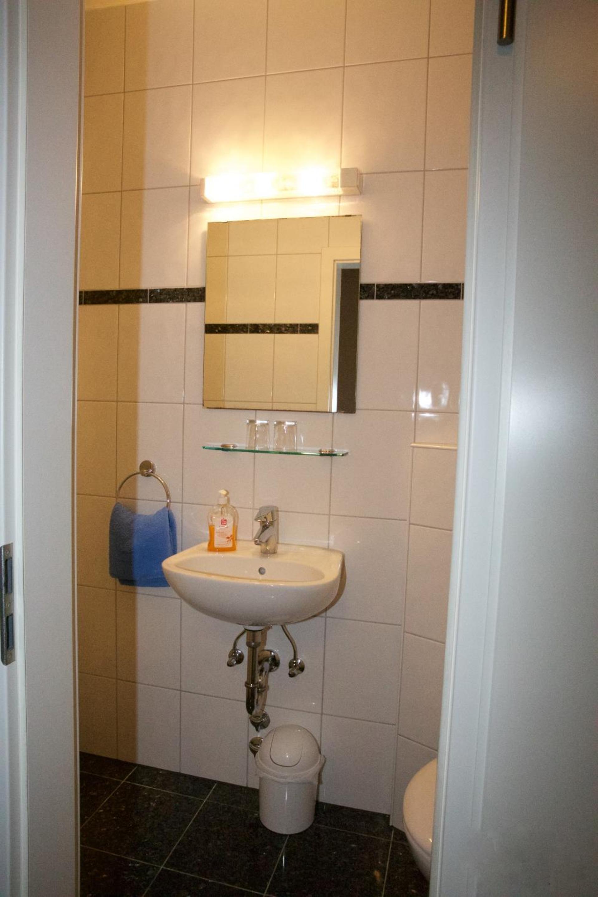 Standard Triple Room photo 3