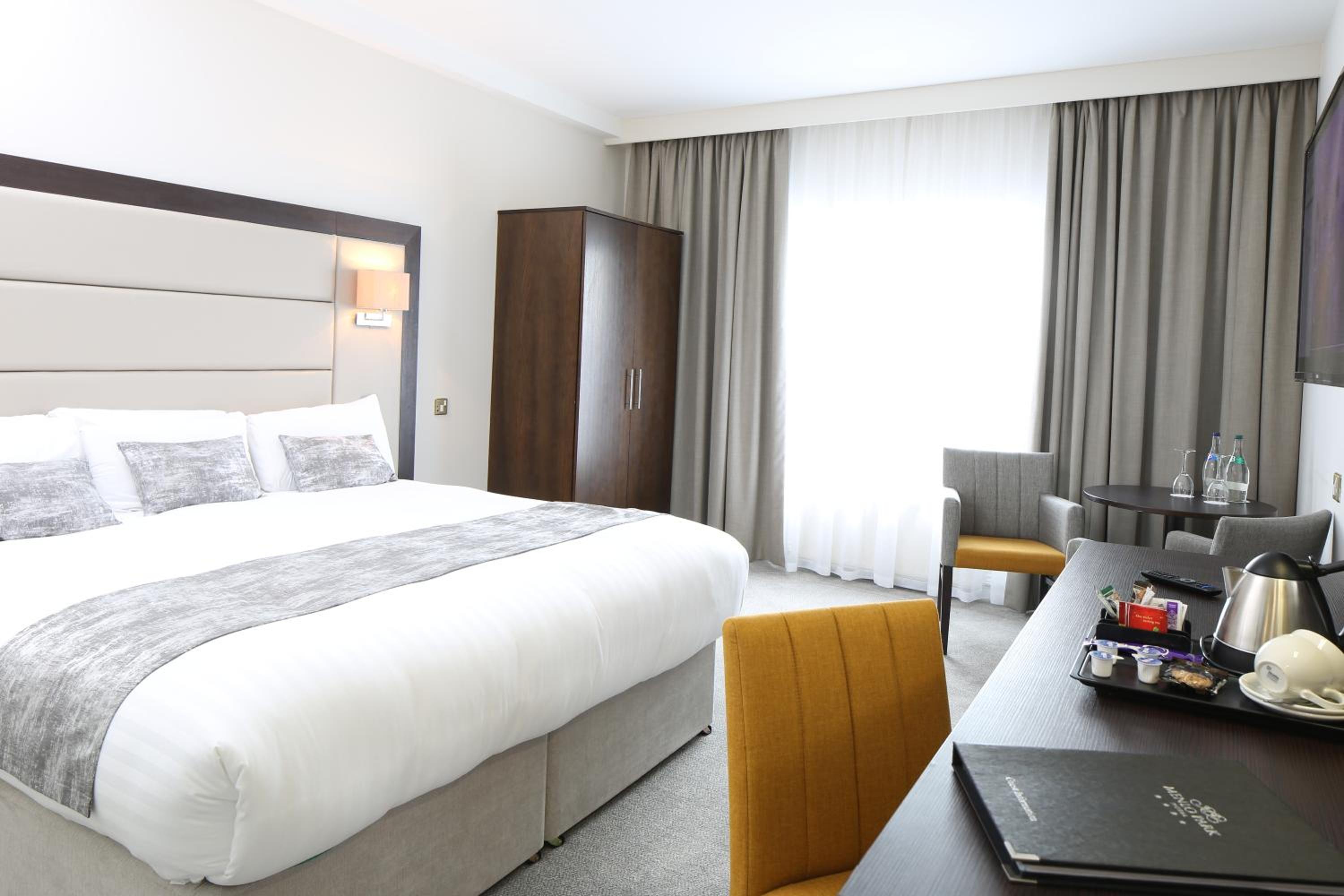 Available room