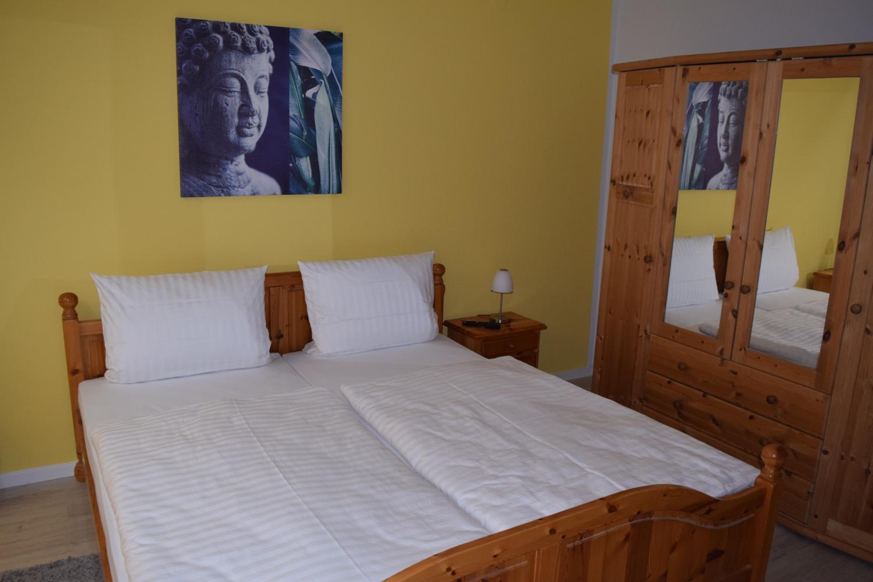 Double Room - Photo 3