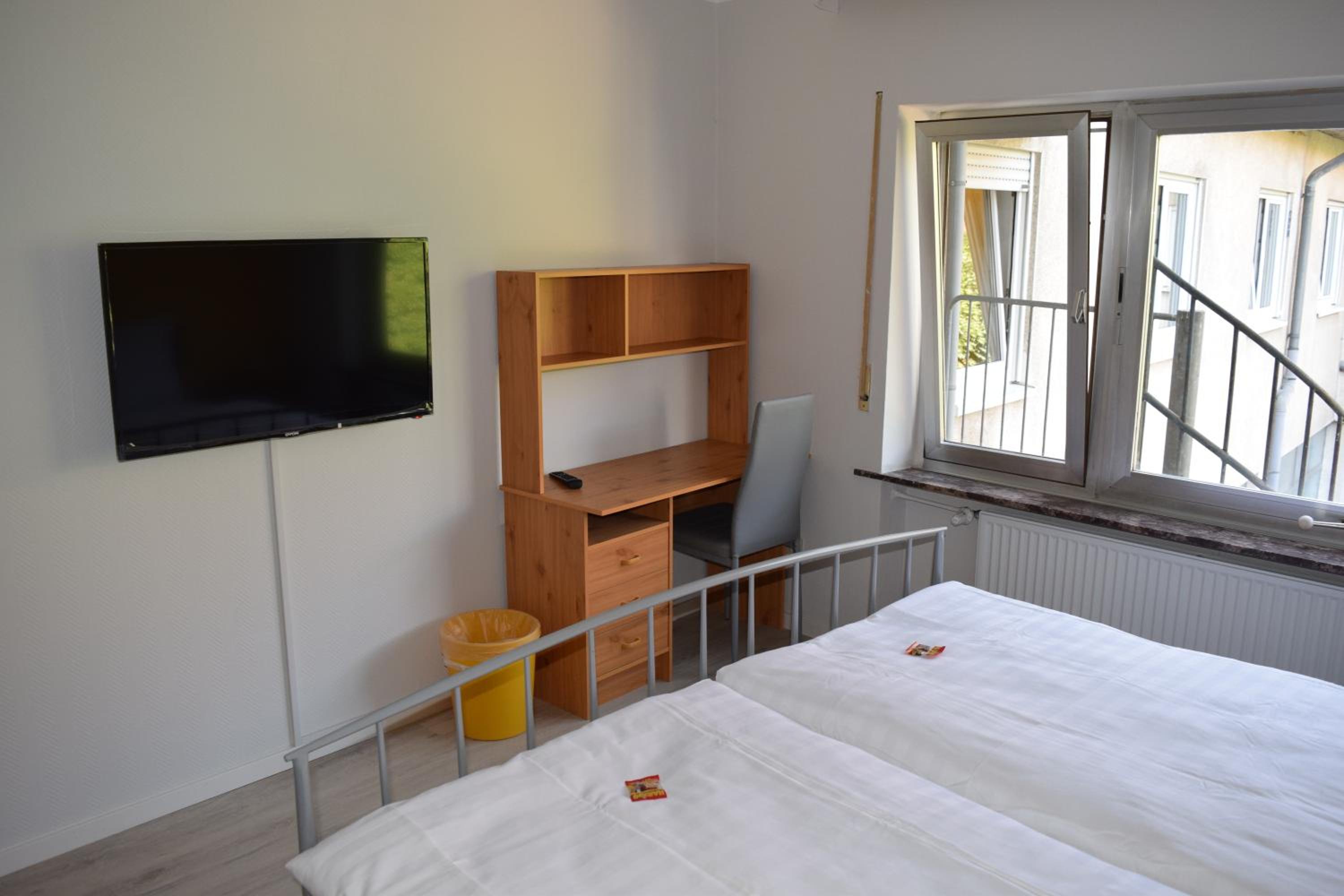Double Room - Photo 1
