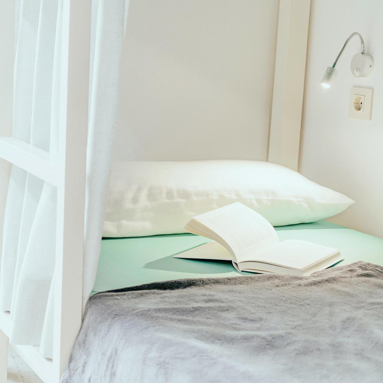 Bunk Bed in Mixed Dormitory Room