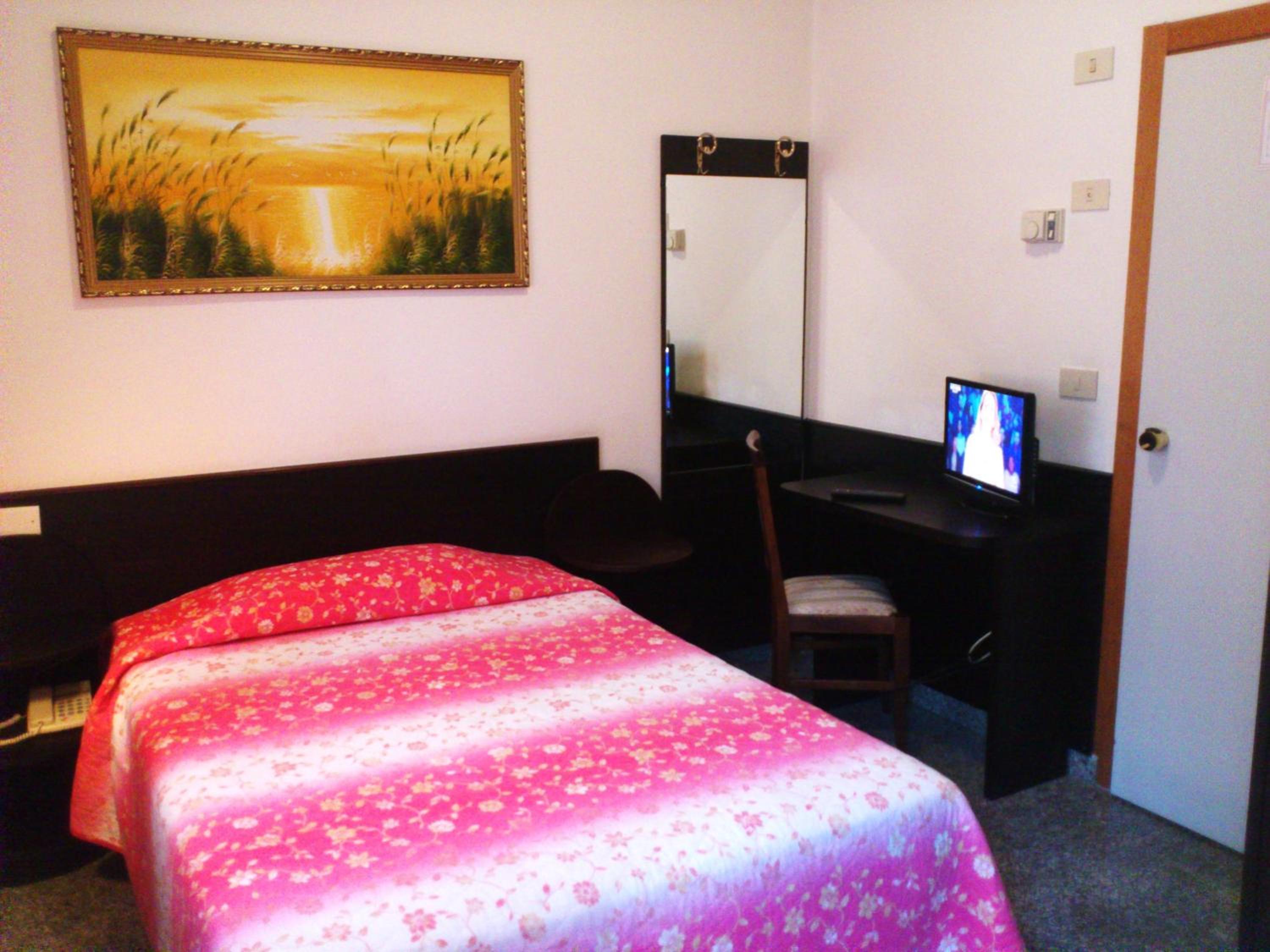 Superior Single Room photo 3