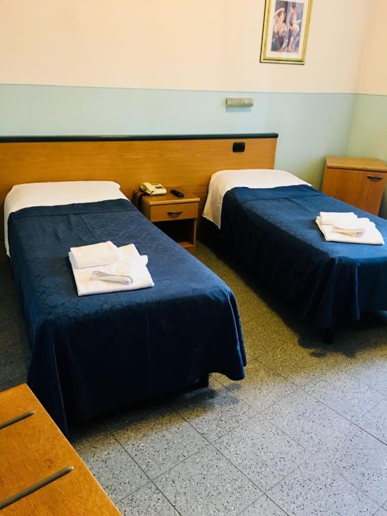 Classic Double or Twin Room photo 2