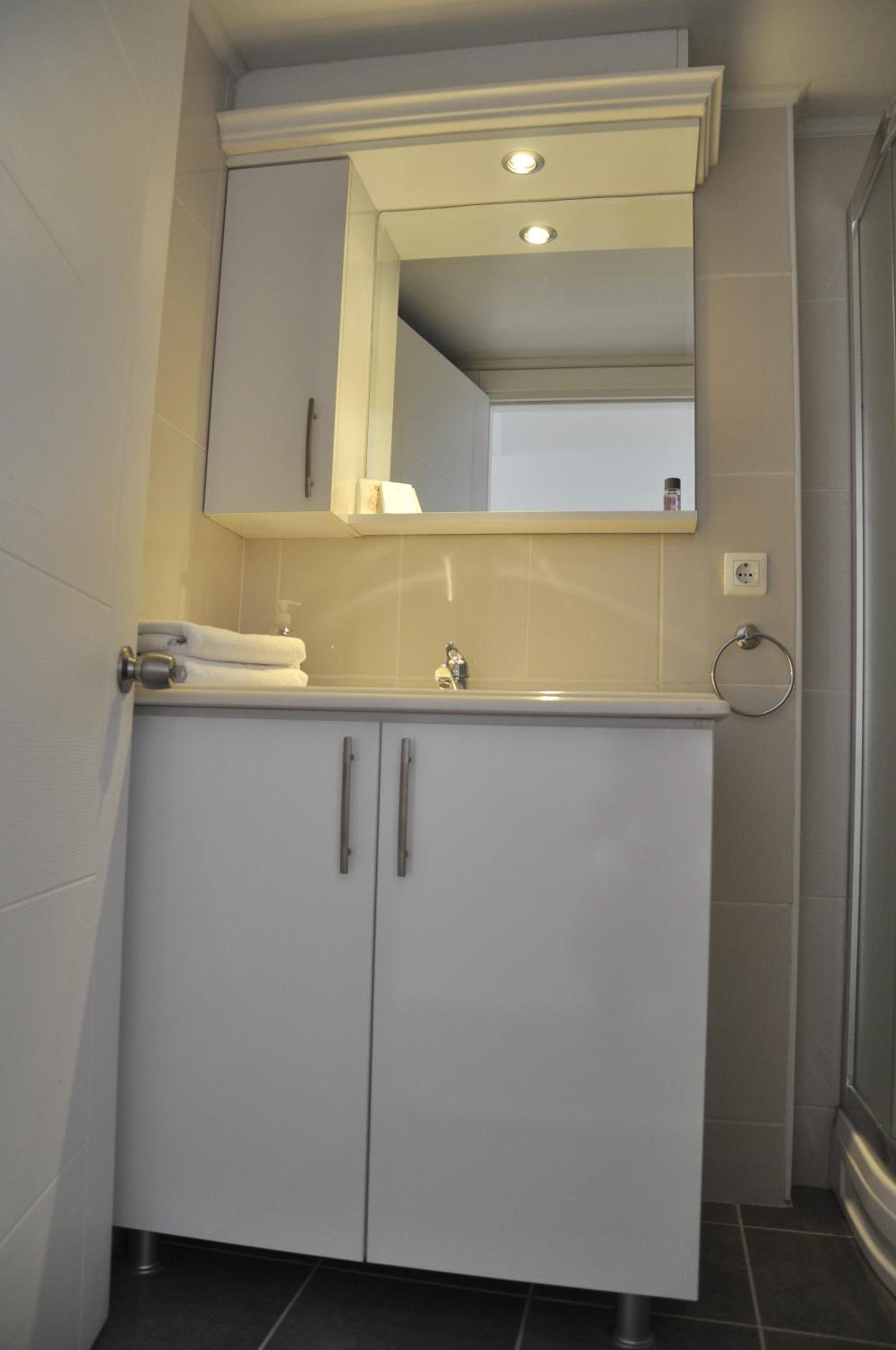Two-Bedroom Apartment photo 2