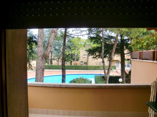Two-Bedroom Apartment with Balcony D27 photo 1