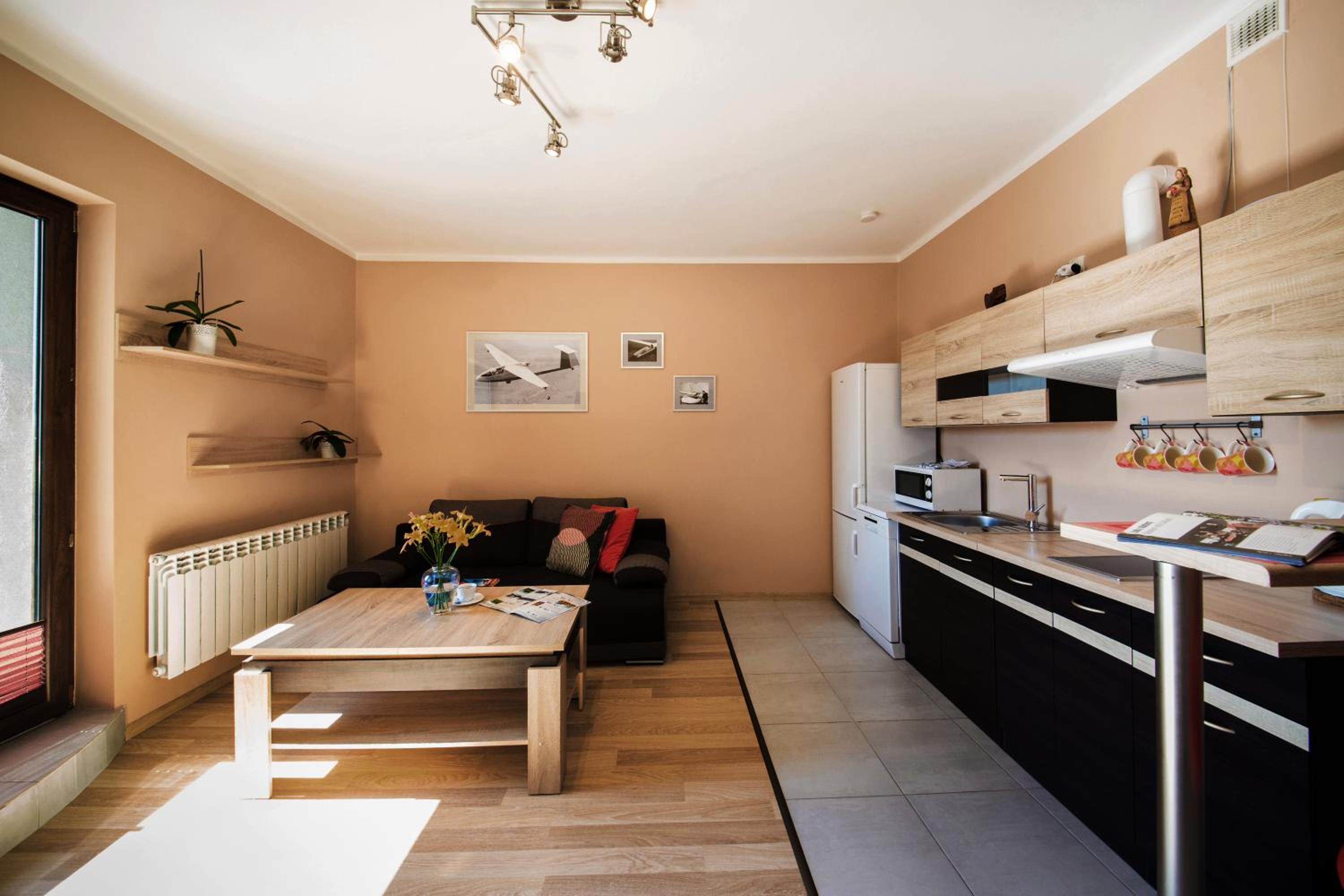 Two-Bedroom Apartment - Photo 2