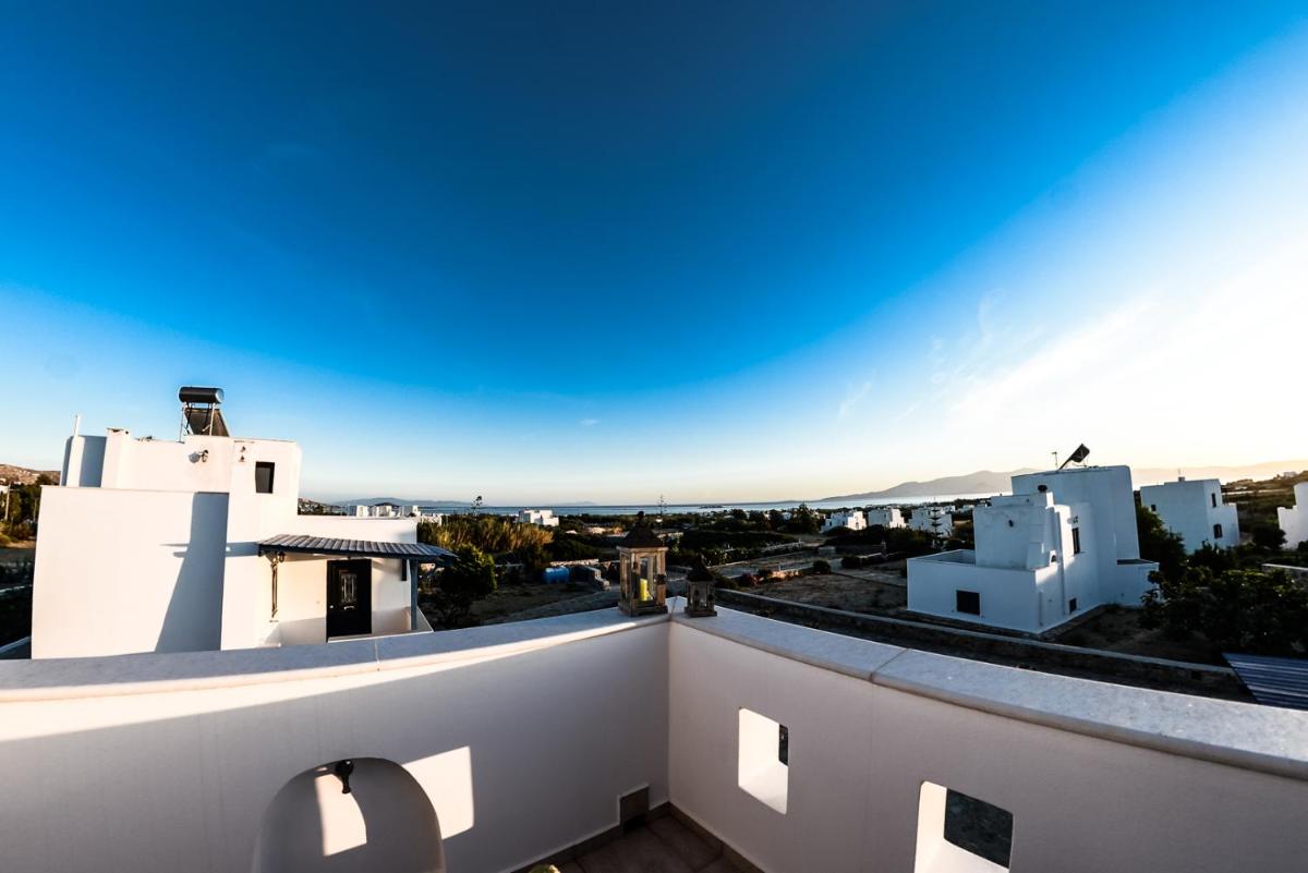 Villa with Sea View photo 1