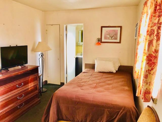 Small Double Room