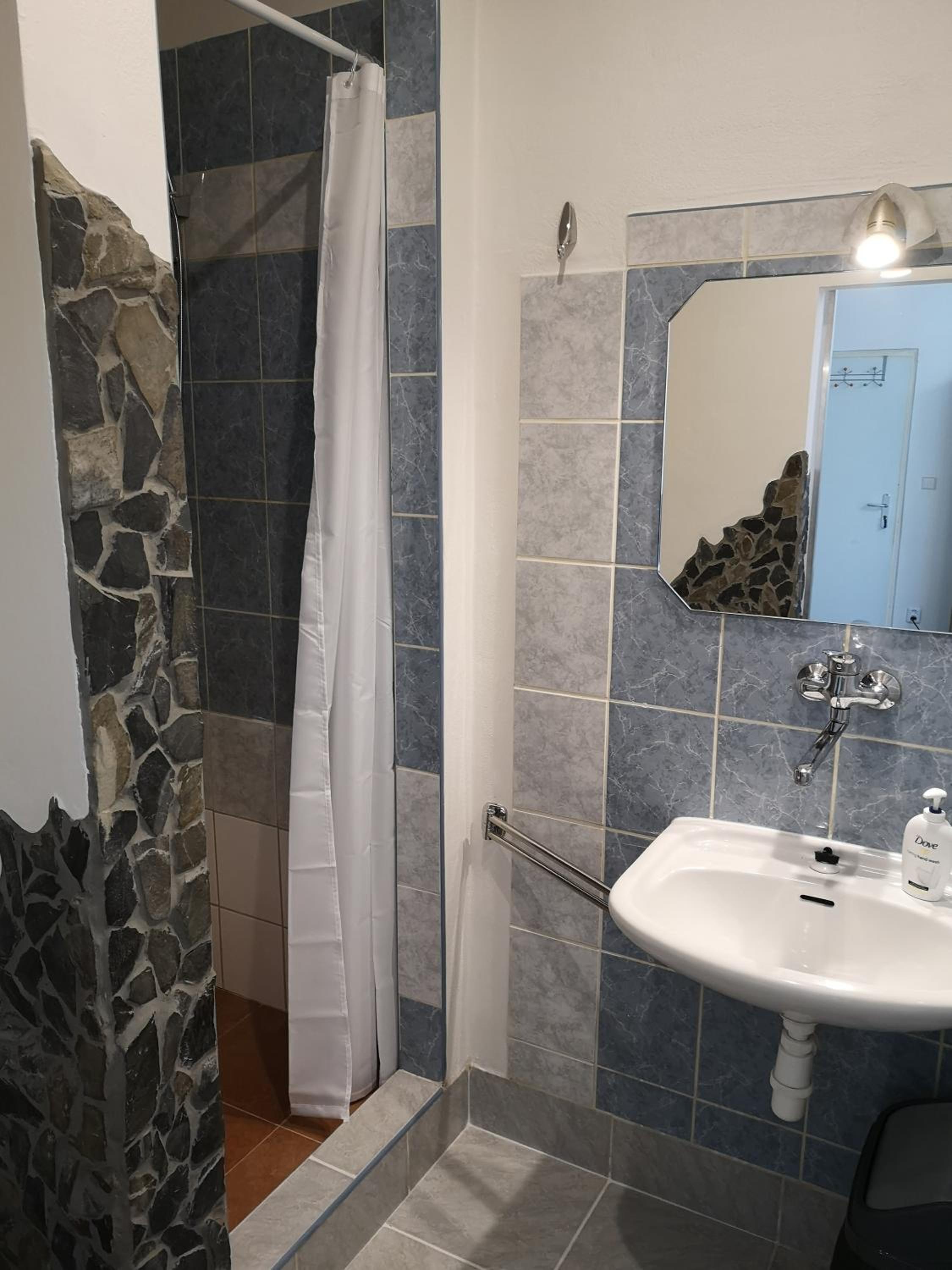 Triple Room with Bathroom photo 3