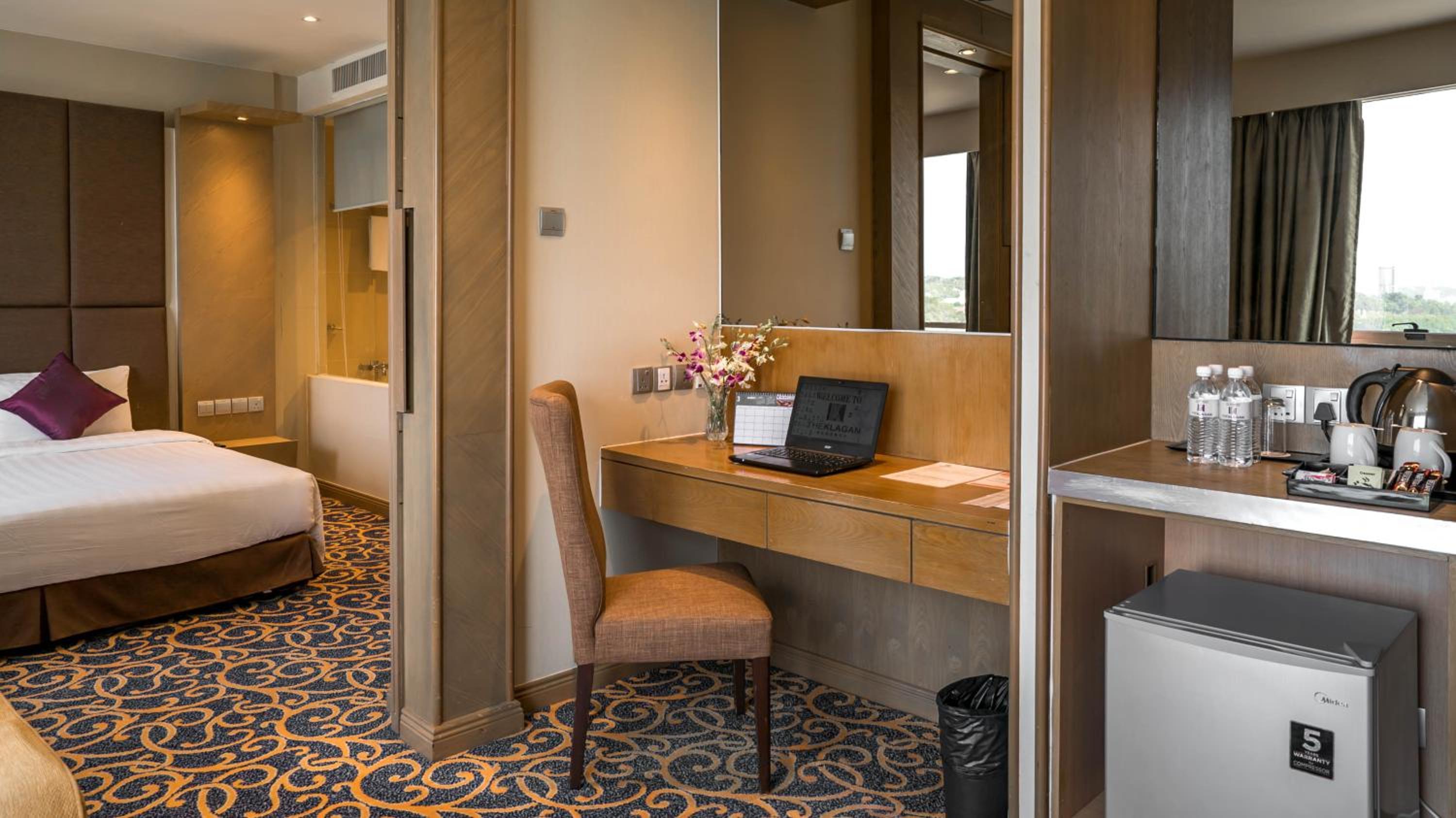 Executive Suite