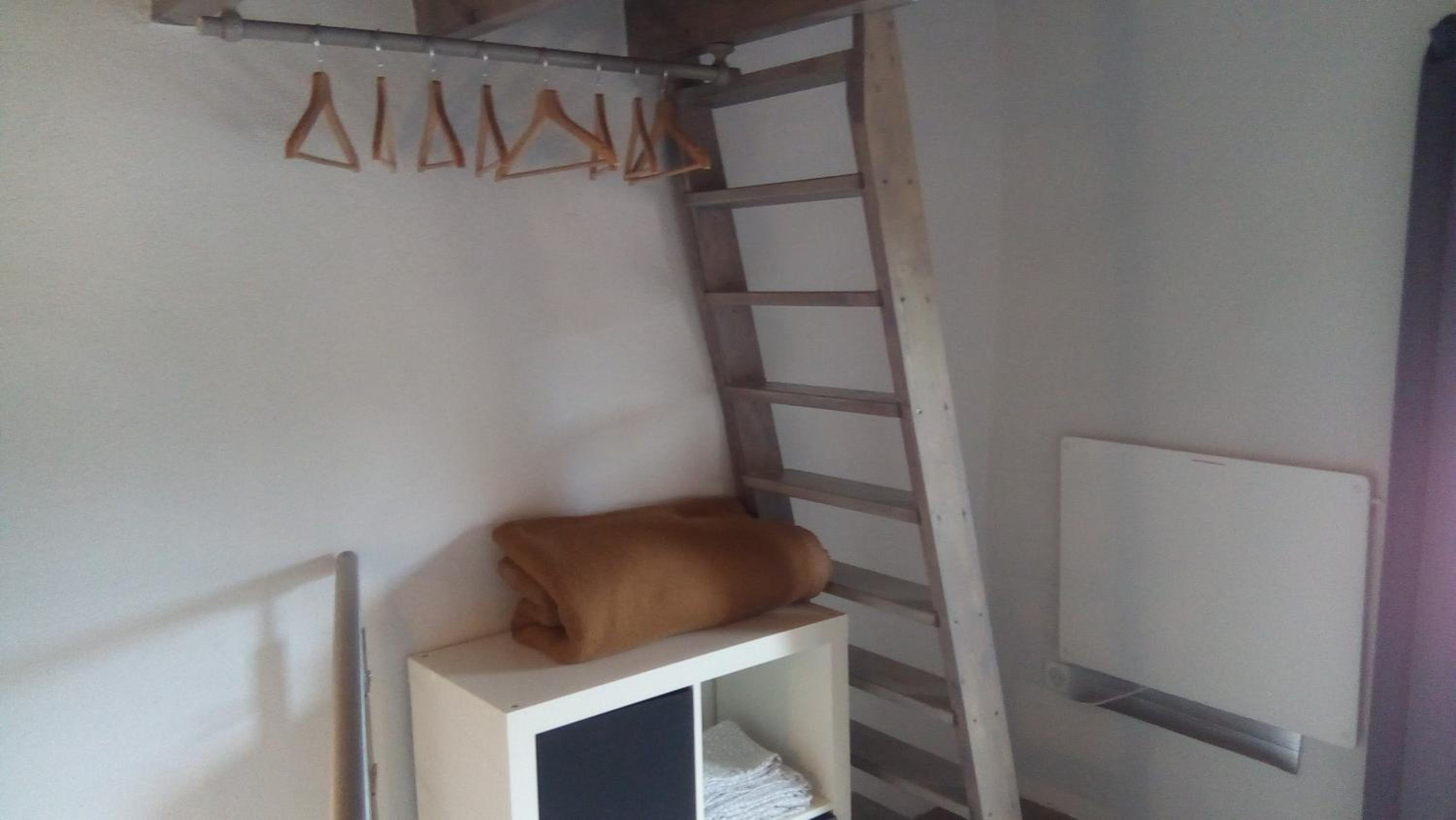 One-Bedroom House - Photo 1