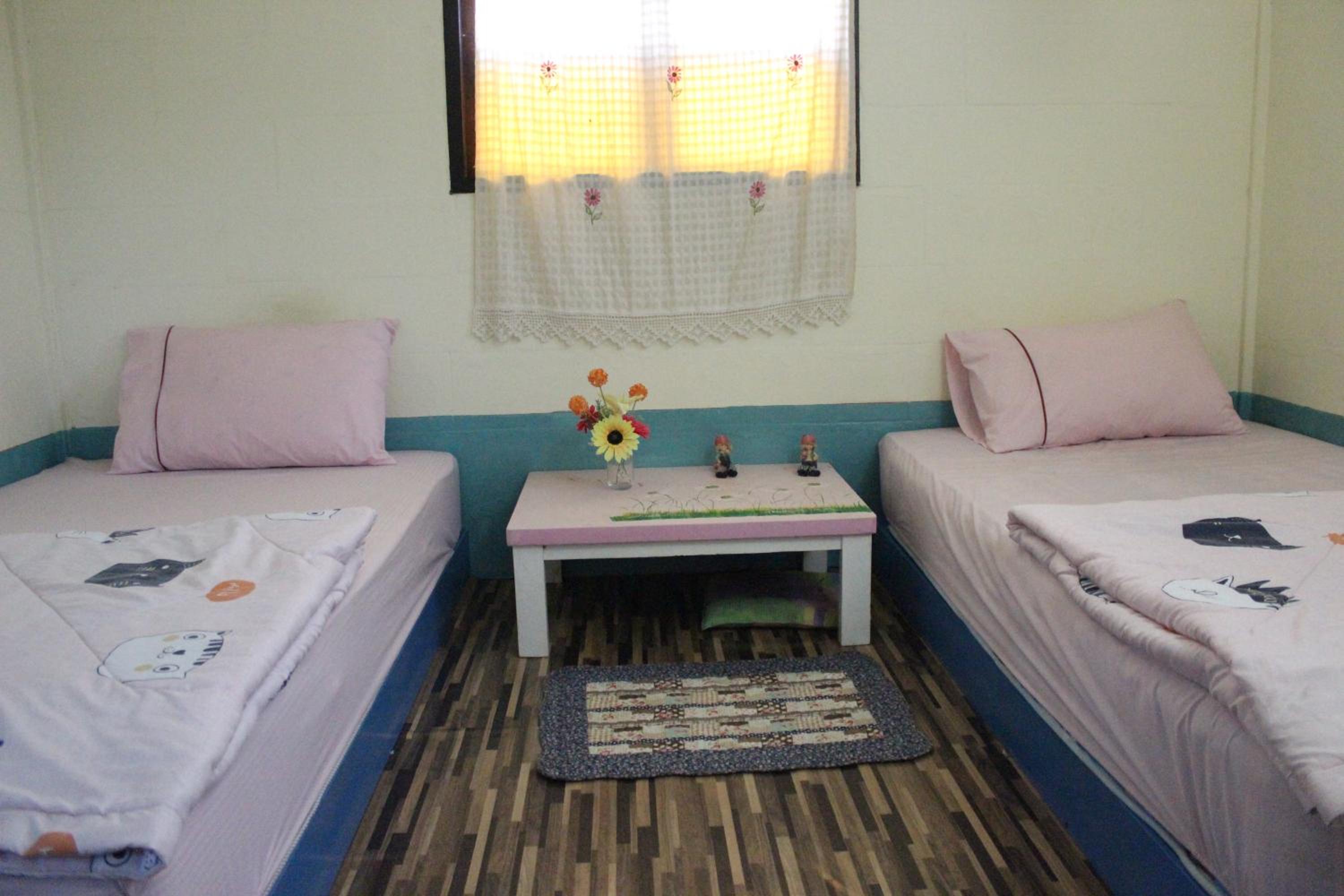Standard Double or Twin Room - Photo 9