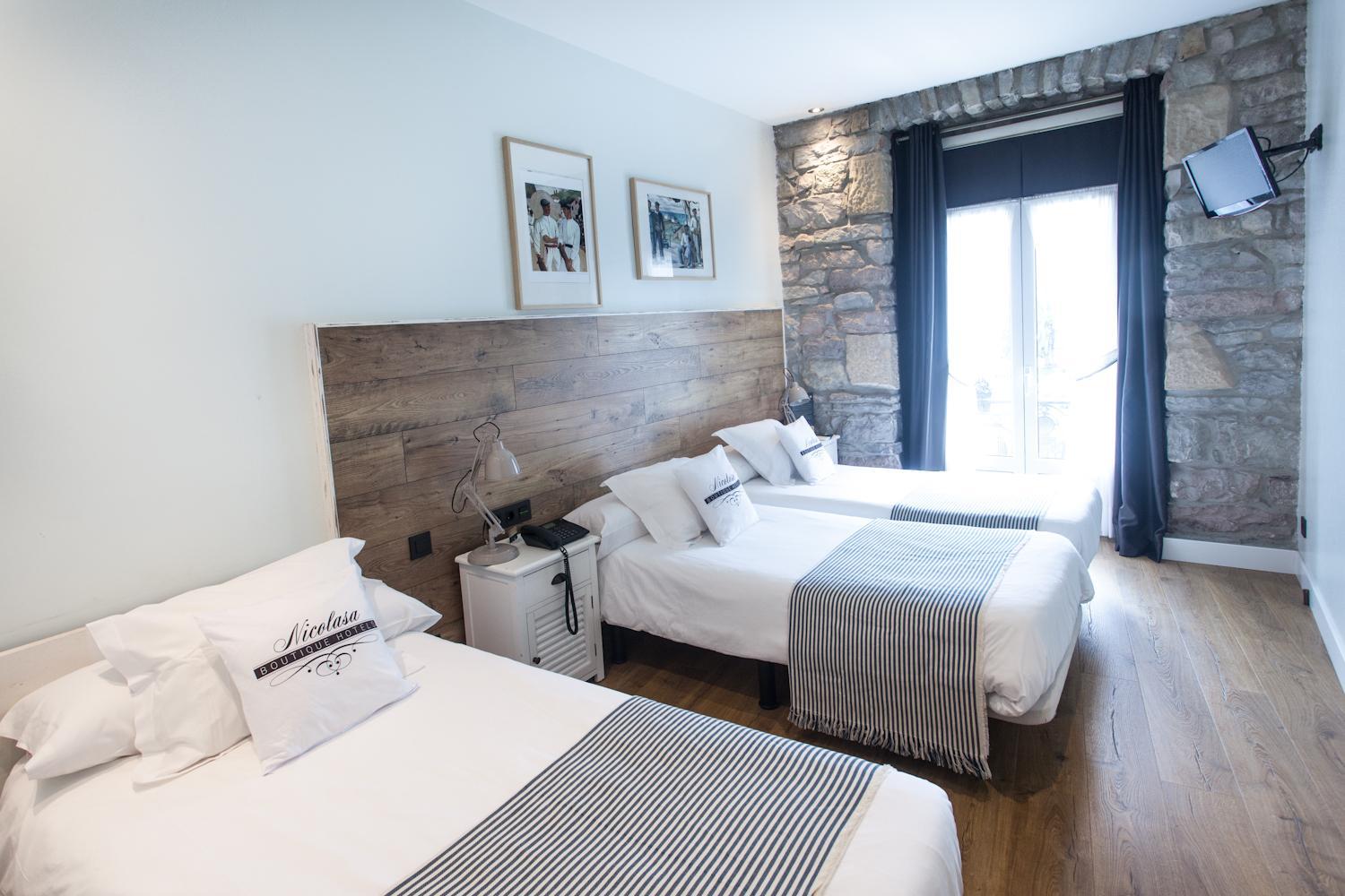Habitación Doble con Cama Supletoria