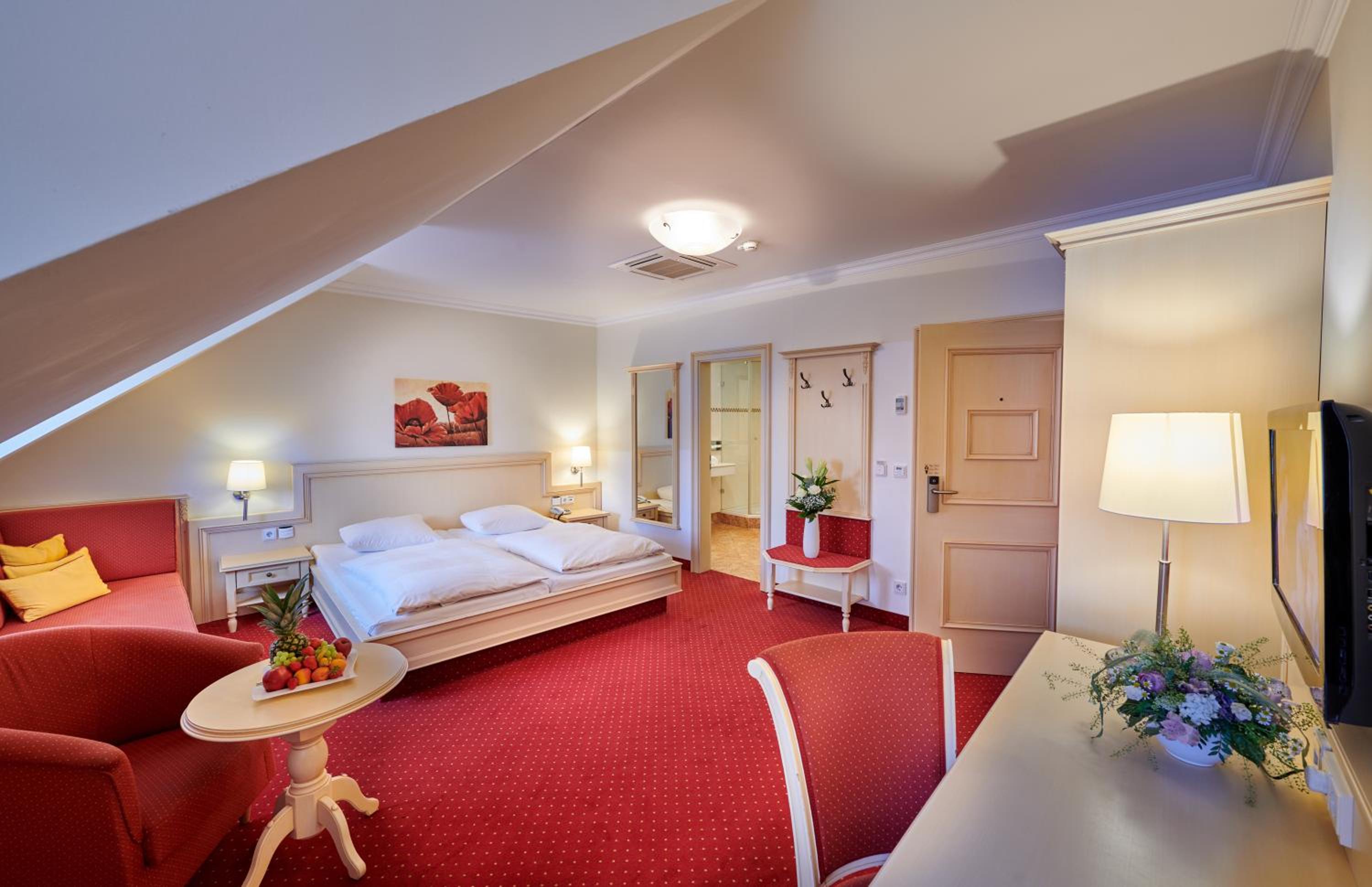 Classic Double Room - Photo 2