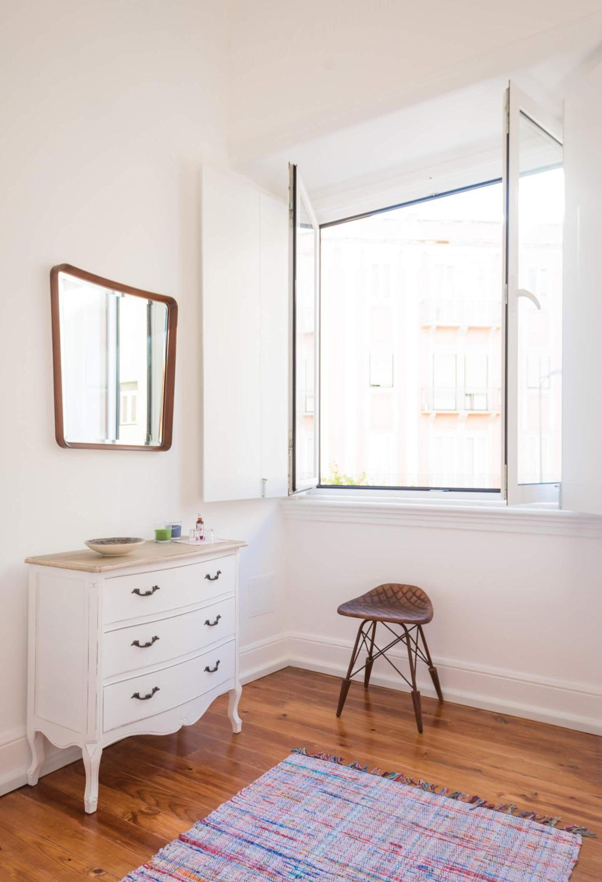Double or Twin Room with Private External Bathroom
