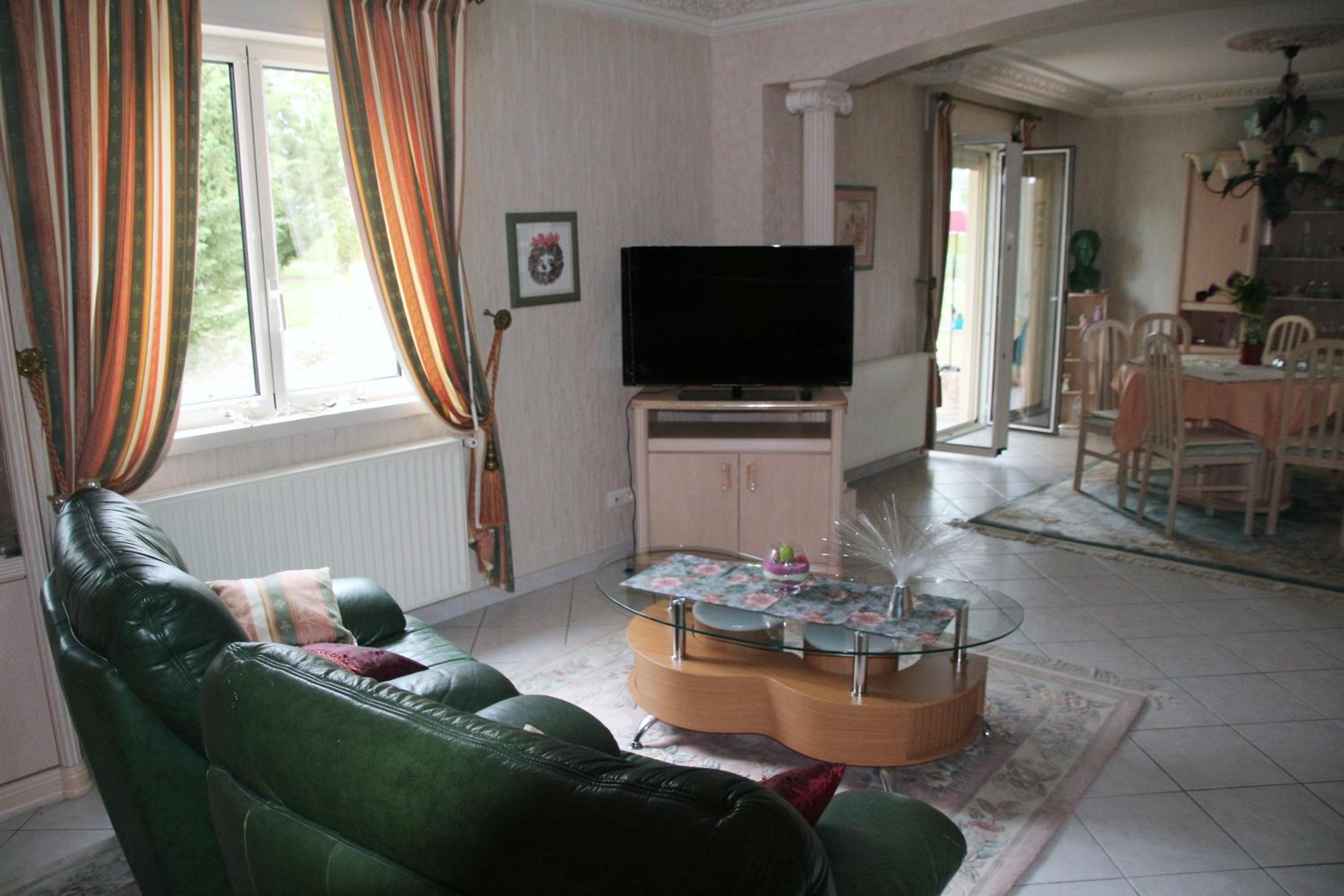 Double Room with Garden View - Photo 3