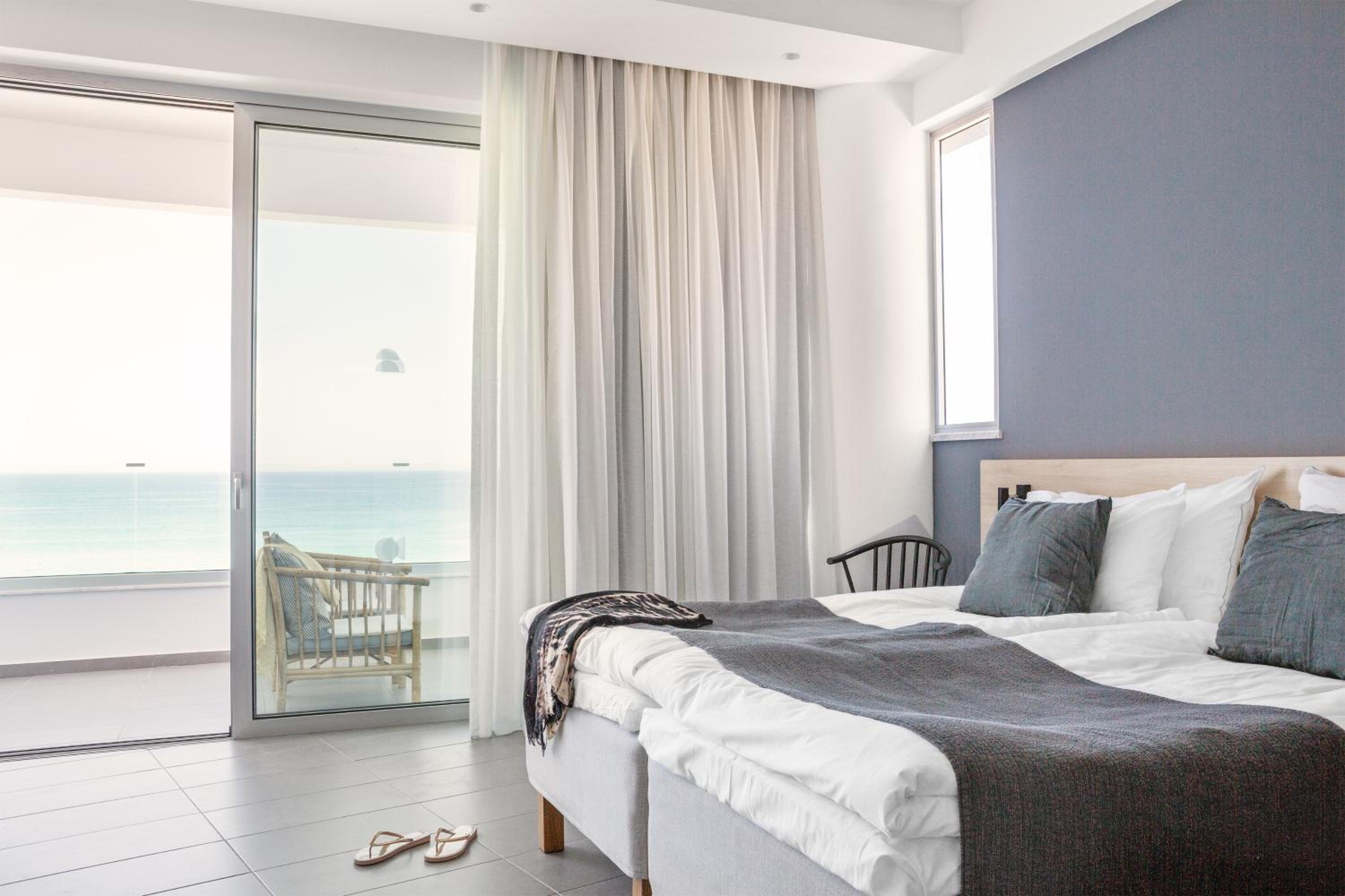 Standard Twin Room with Sea View photo 3
