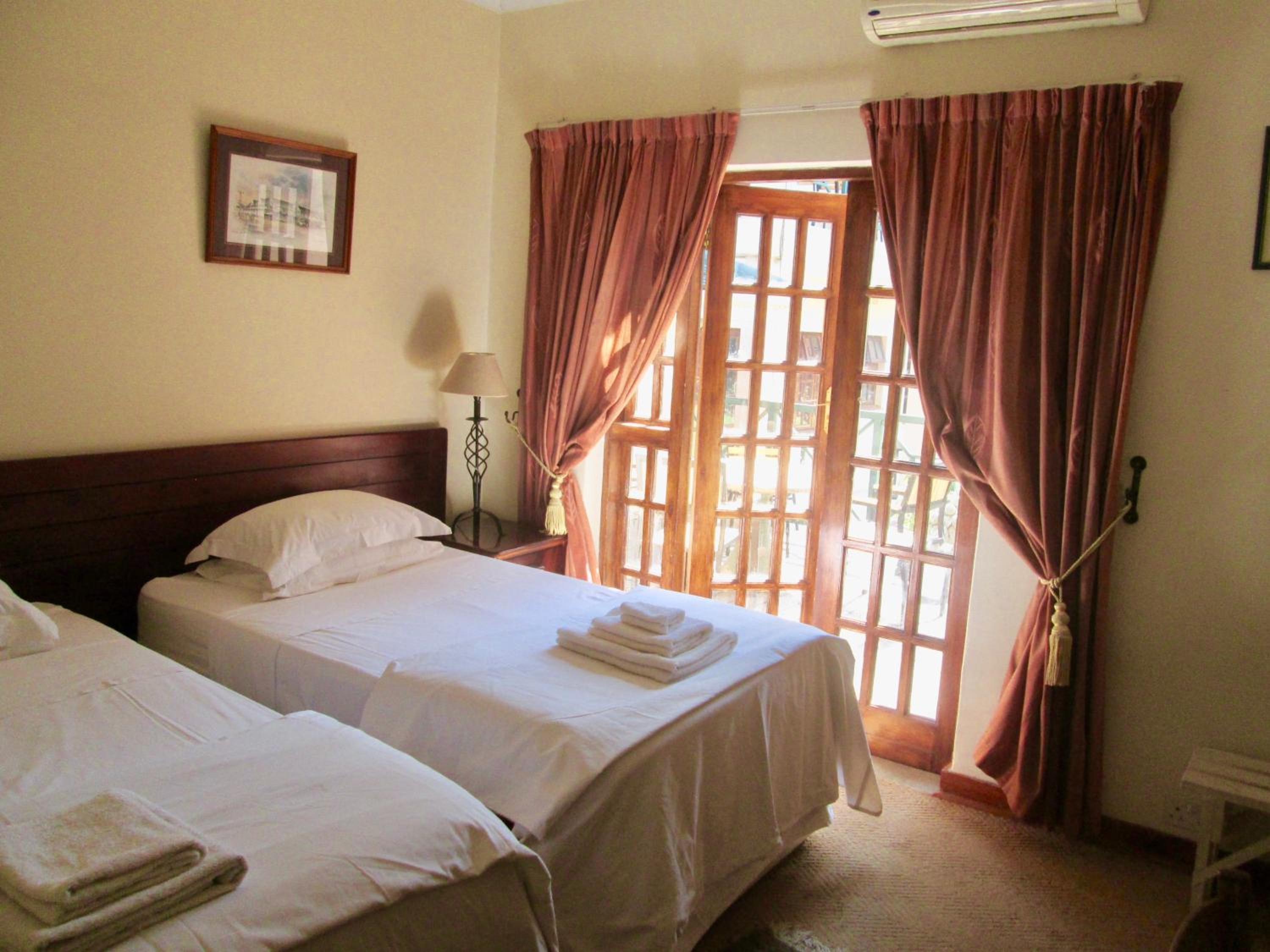 Deluxe Double or Twin Room with Balcony photo 1
