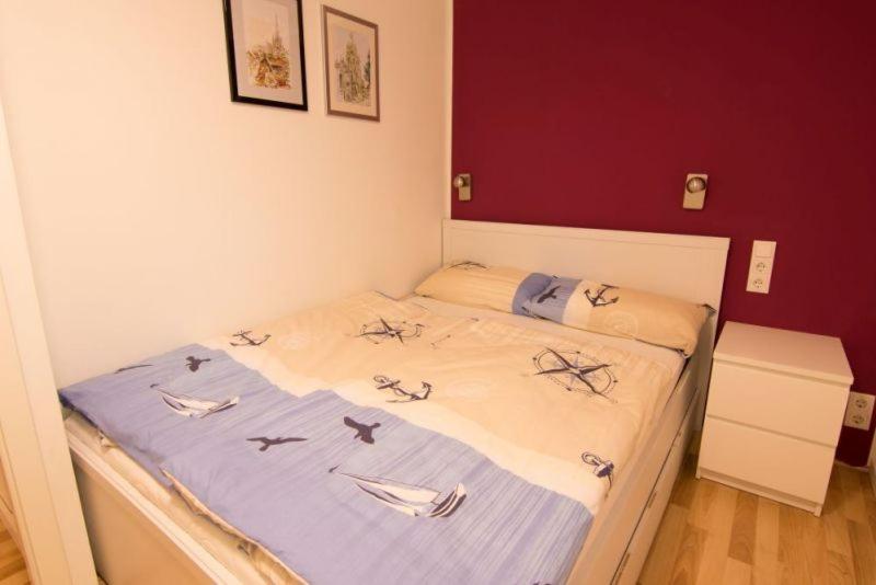 Two-Bedroom House thumbnail 6