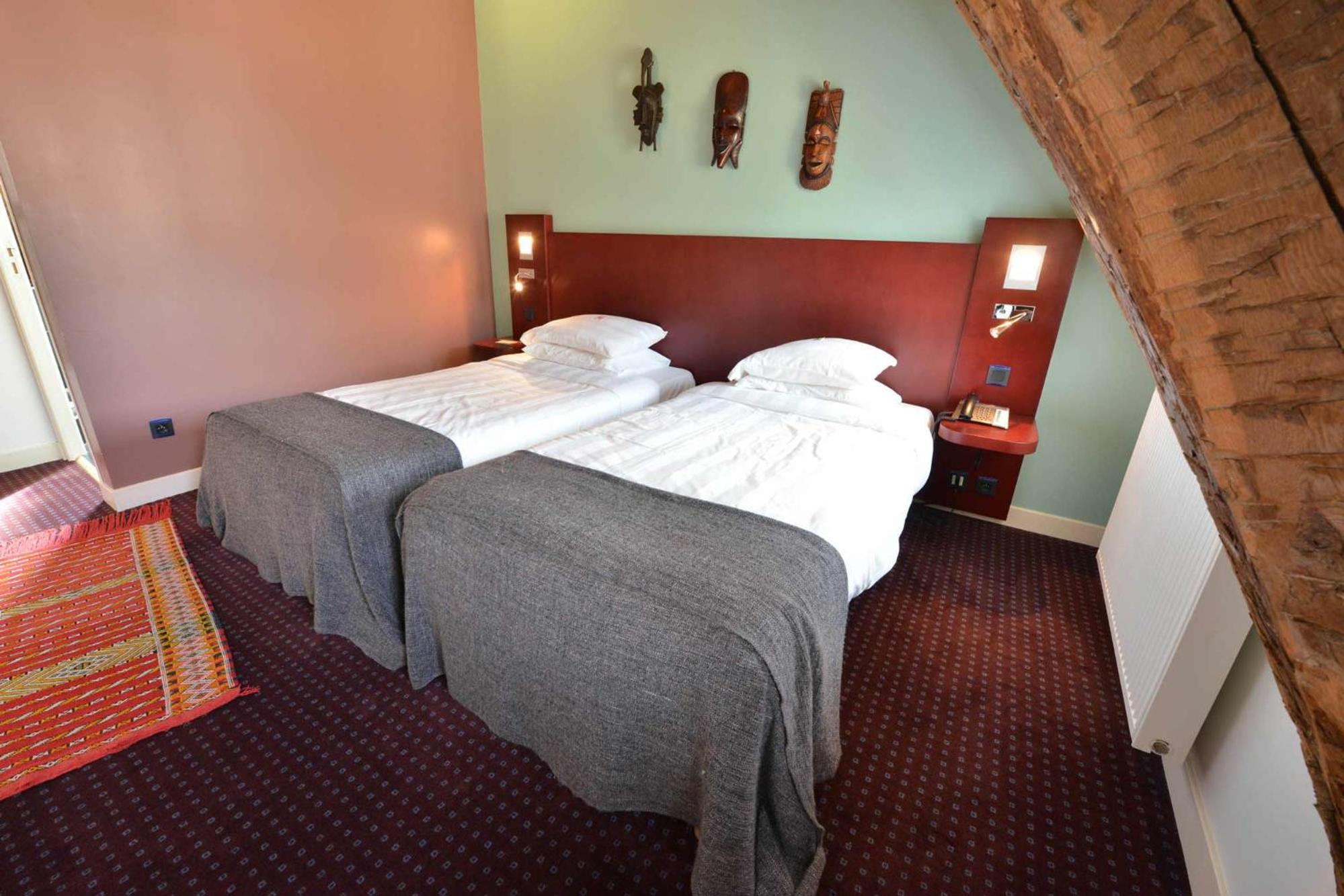 Twin Room - Photo 5