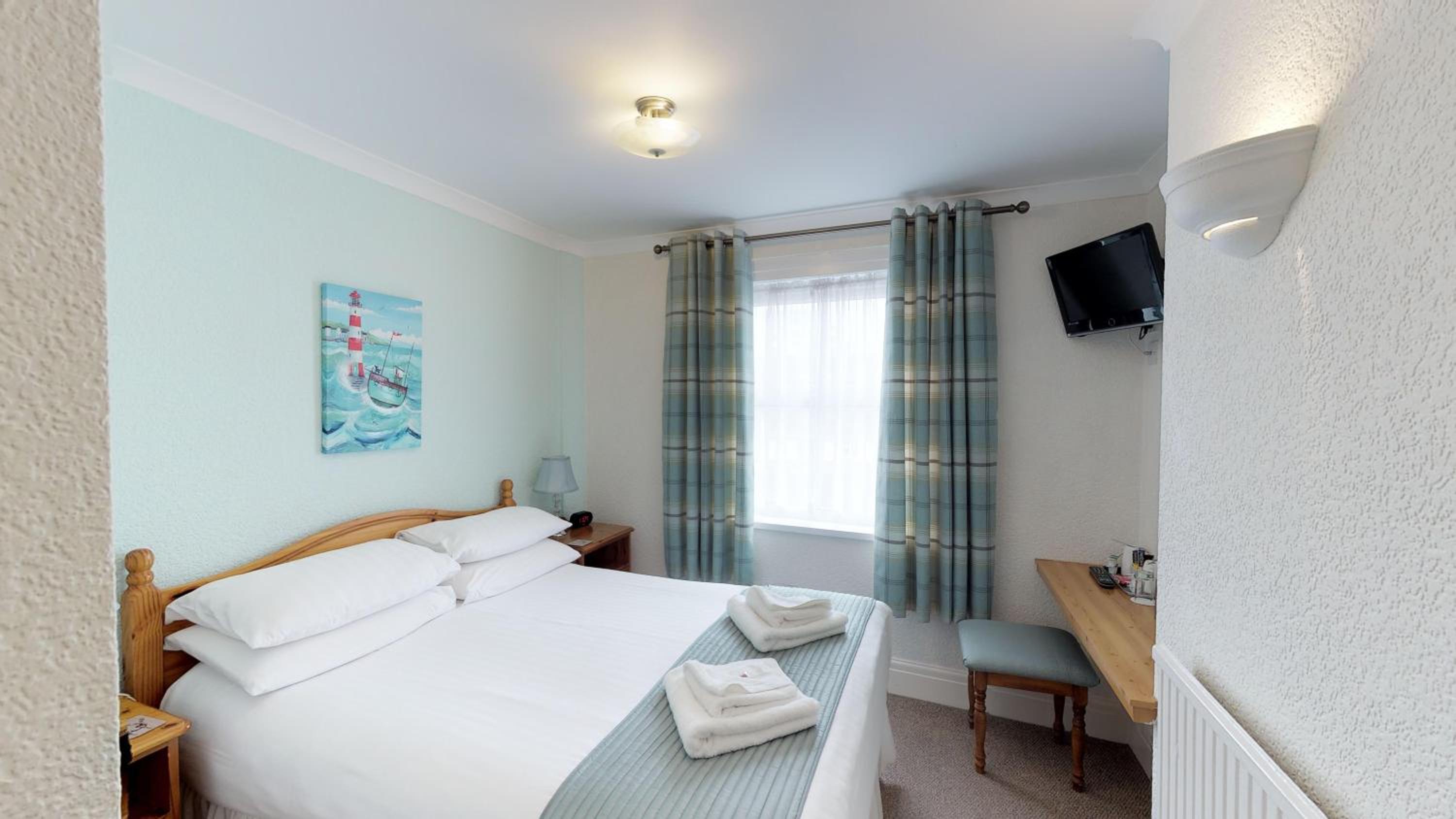 Double Room with Ensuite photo 3