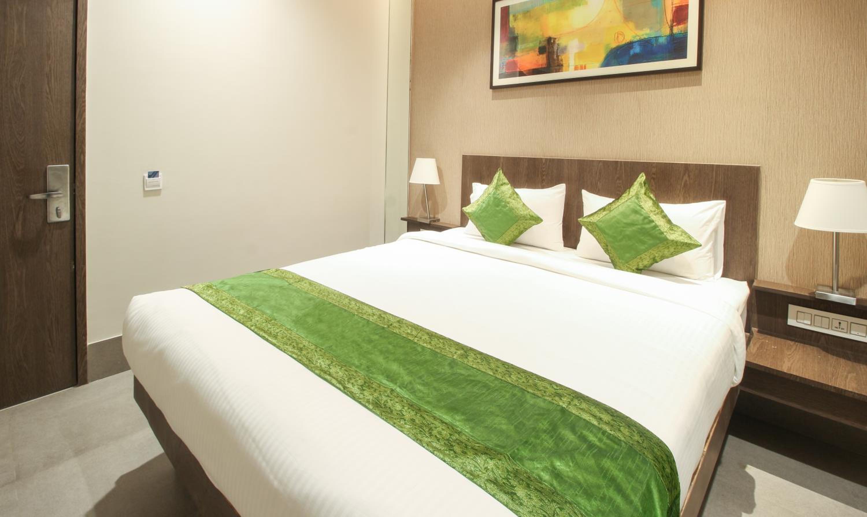 Standard Double or Twin Room photo 1