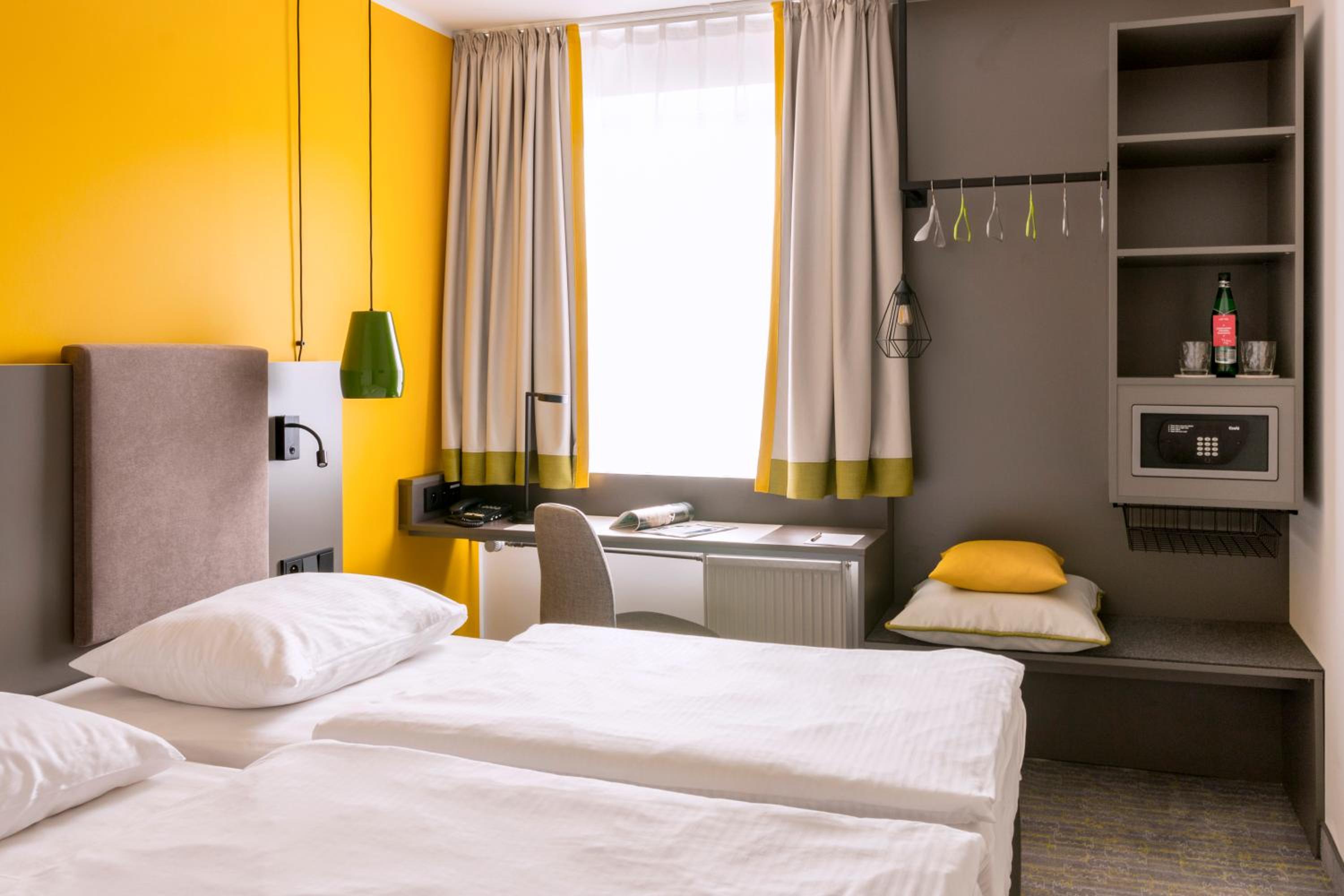 Comfort Room - Photo 8