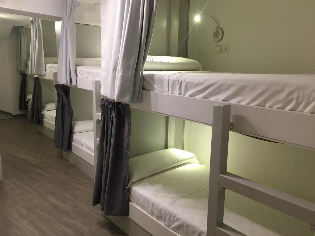 Bunk Bed in Mixed Dormitory Room photo 1