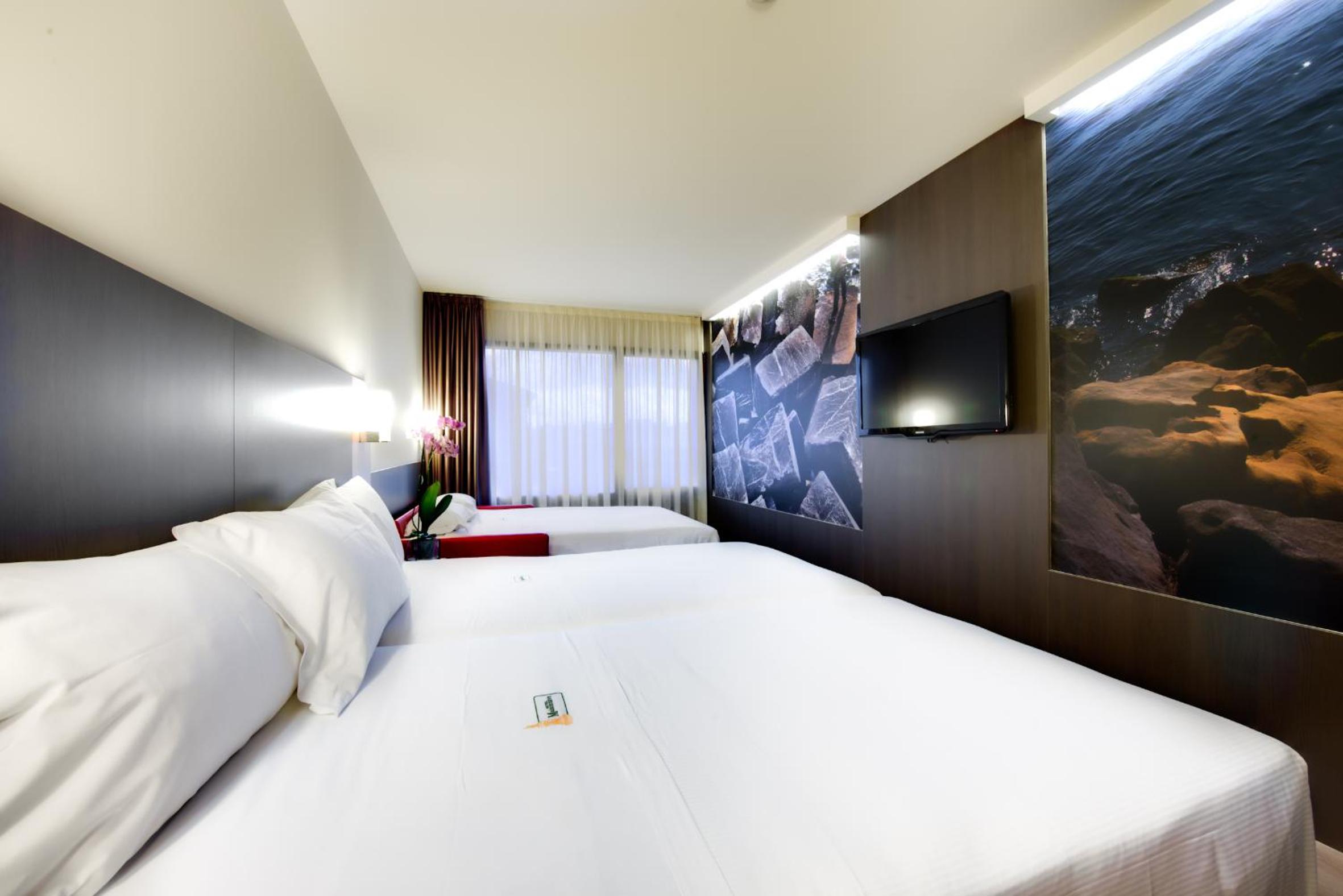 Double Room with Extra Bed - Photo 5
