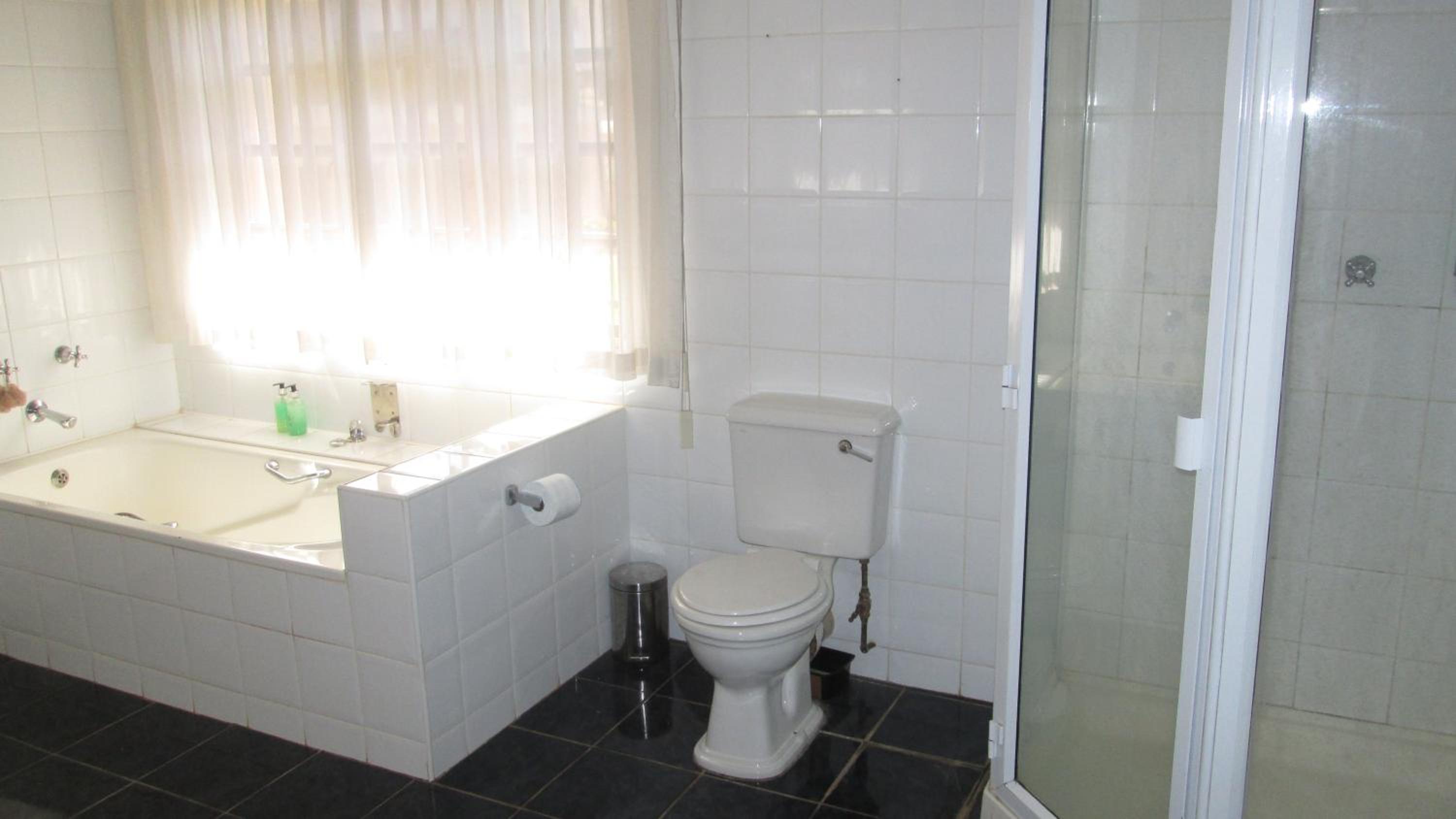 Junior Suite with Balcony photo 3