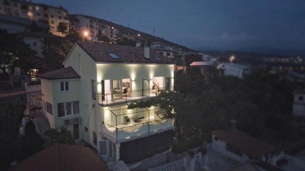 Apartment with Sea View photo 2