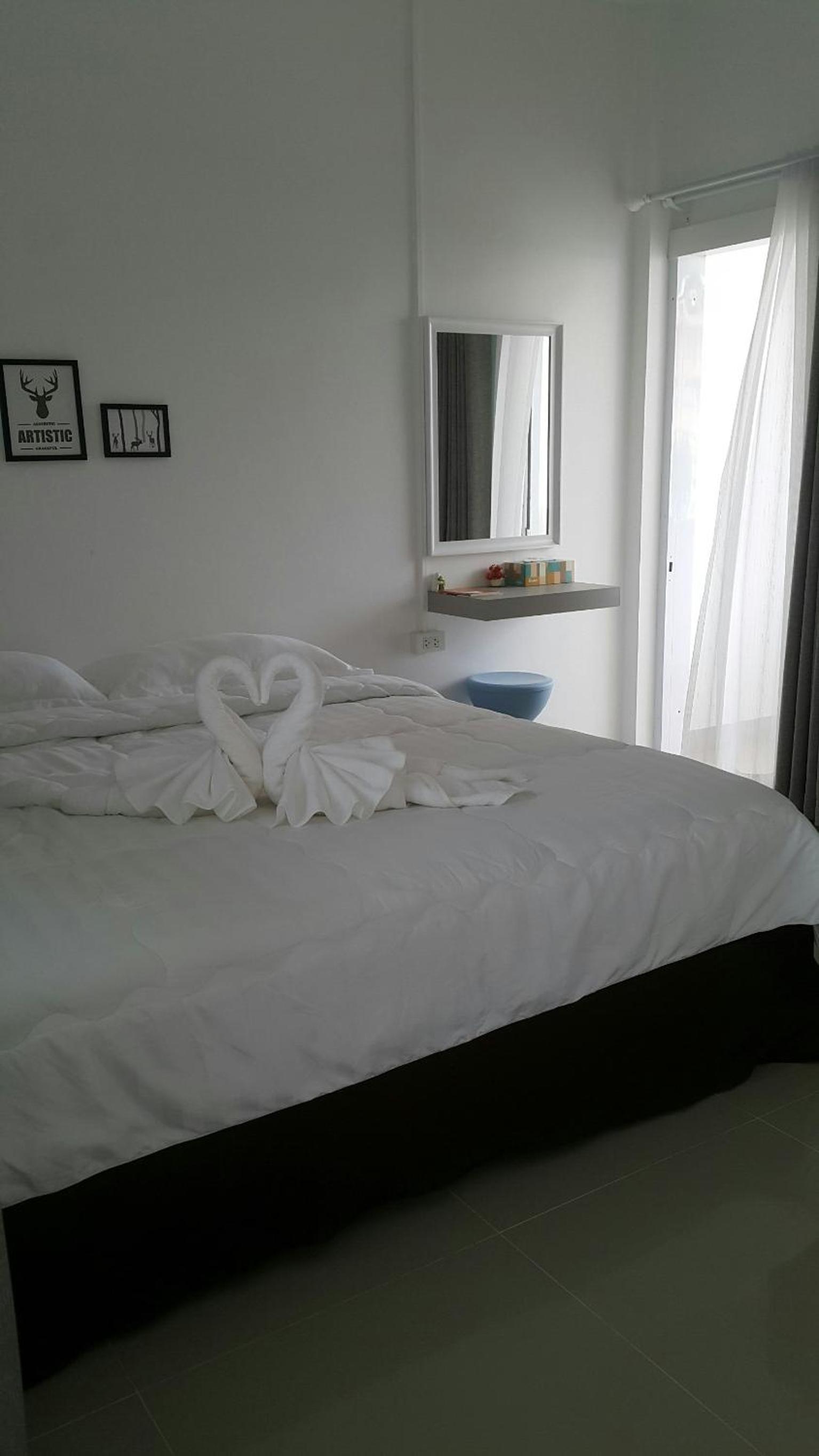 Double Room - Photo 4