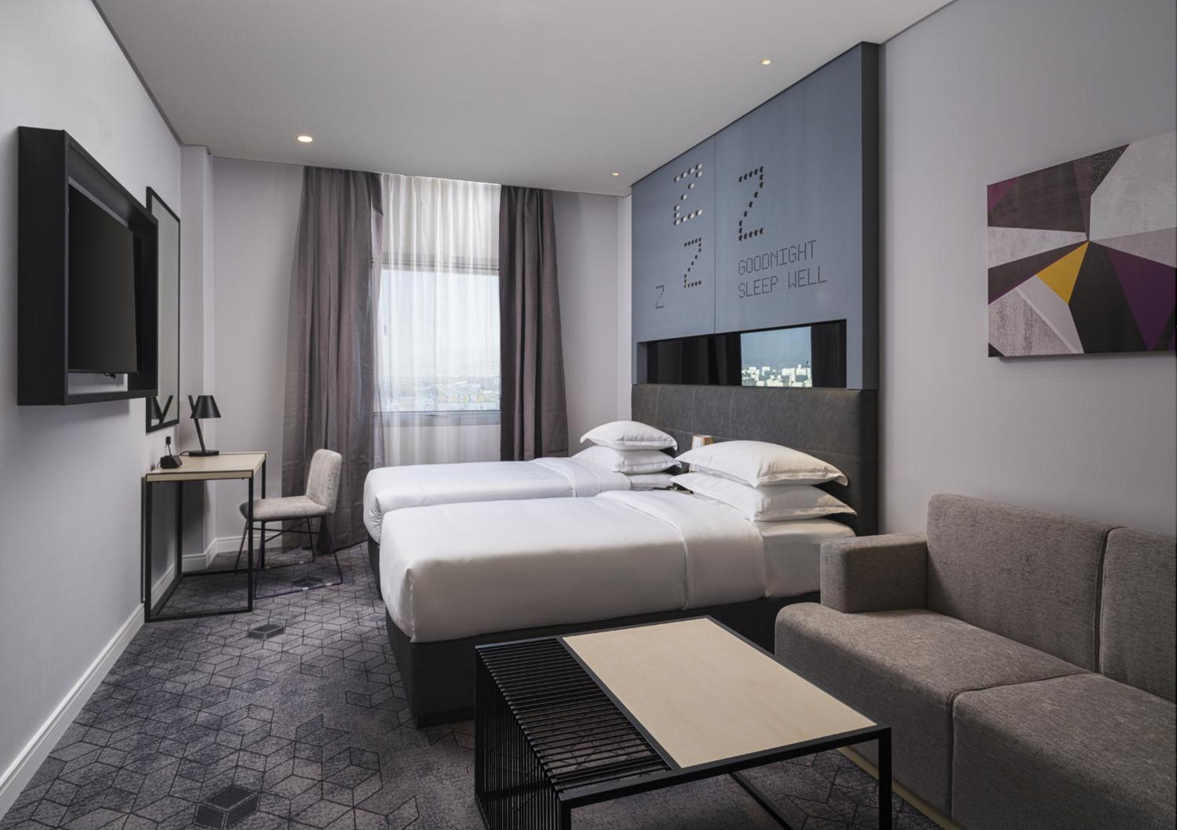 Urban Room Twin Beds