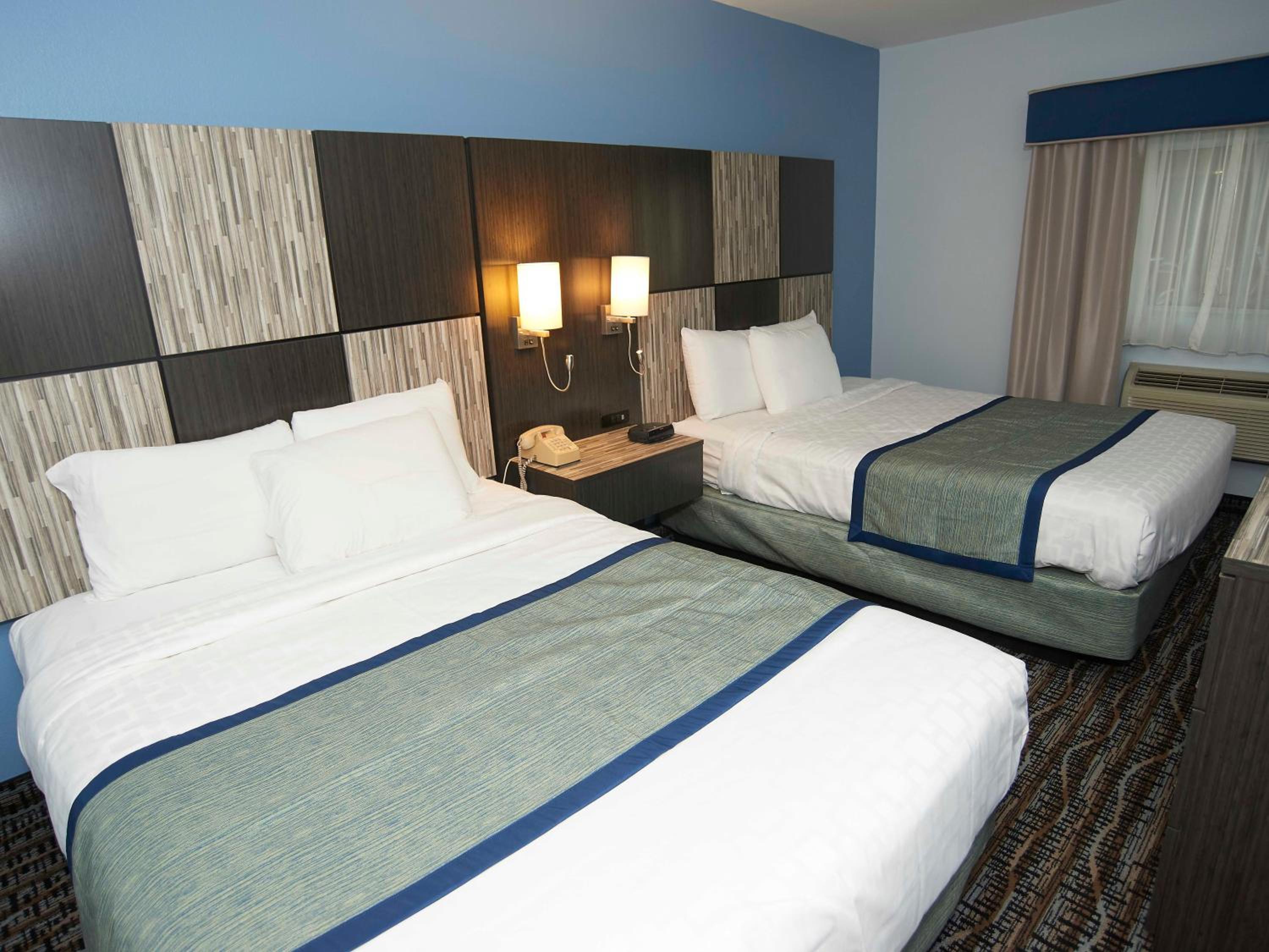 Deluxe Suite - Photo 4