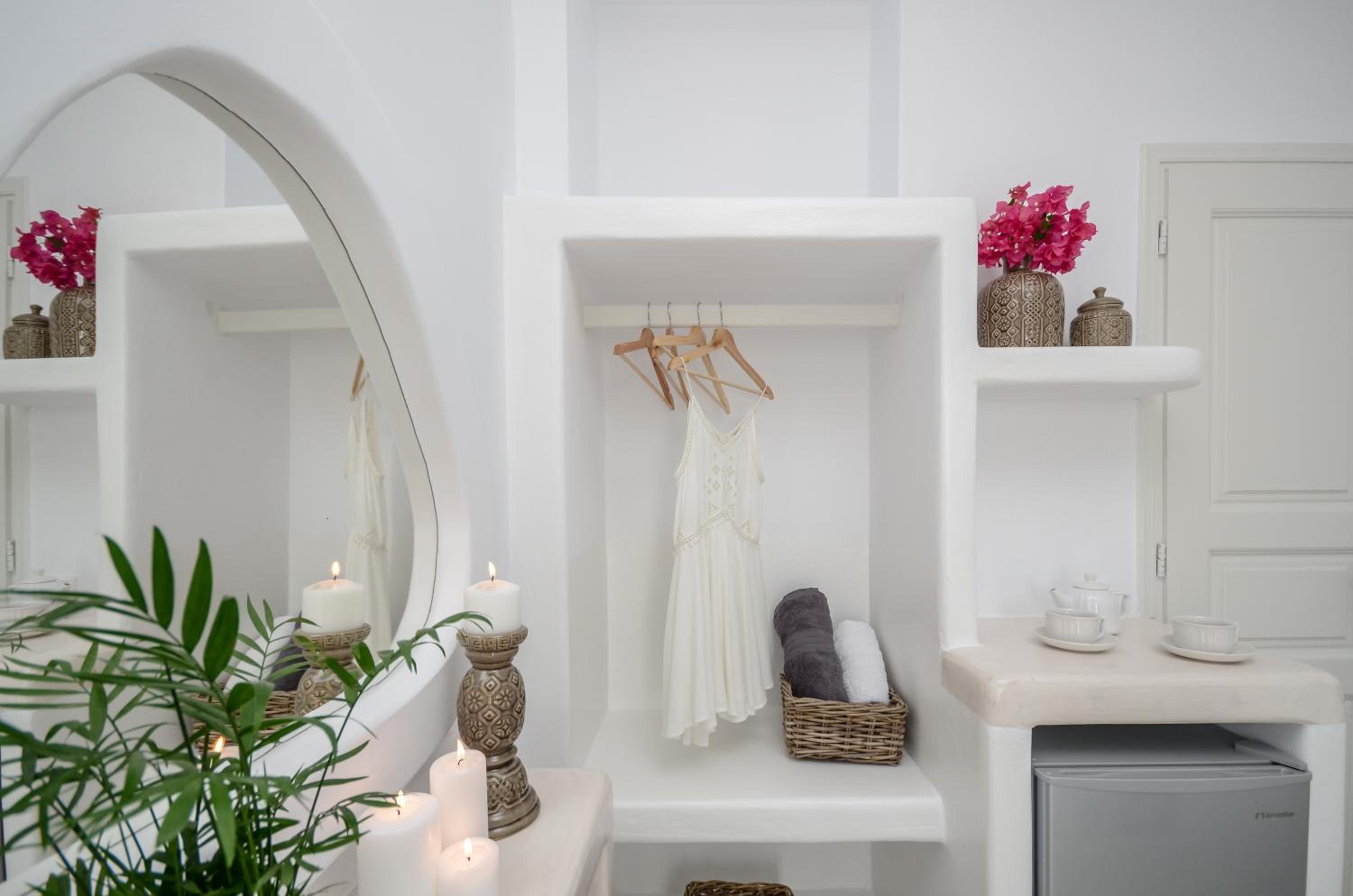 Small Double Room - Photo 4