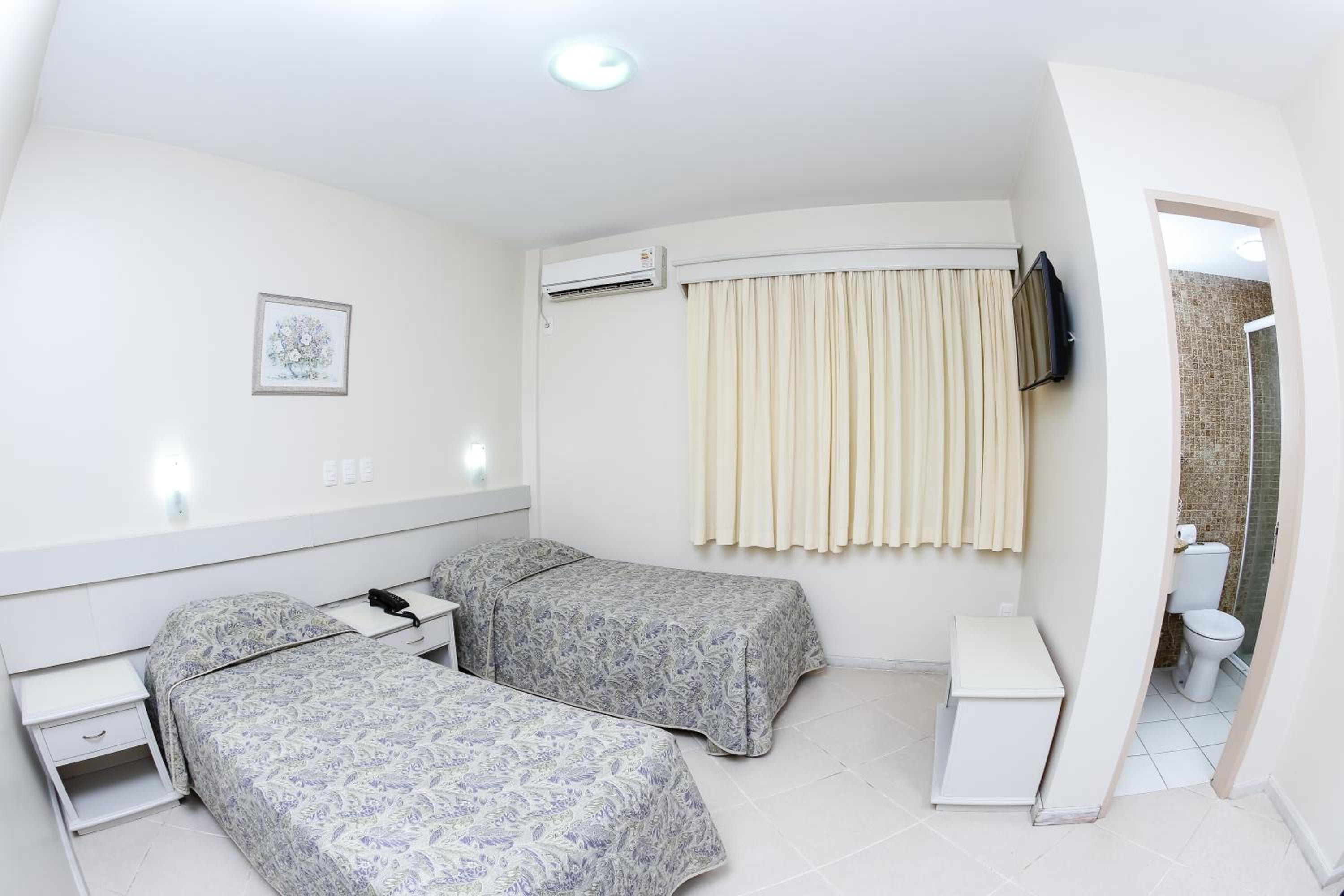 Standard Twin Room photo 1