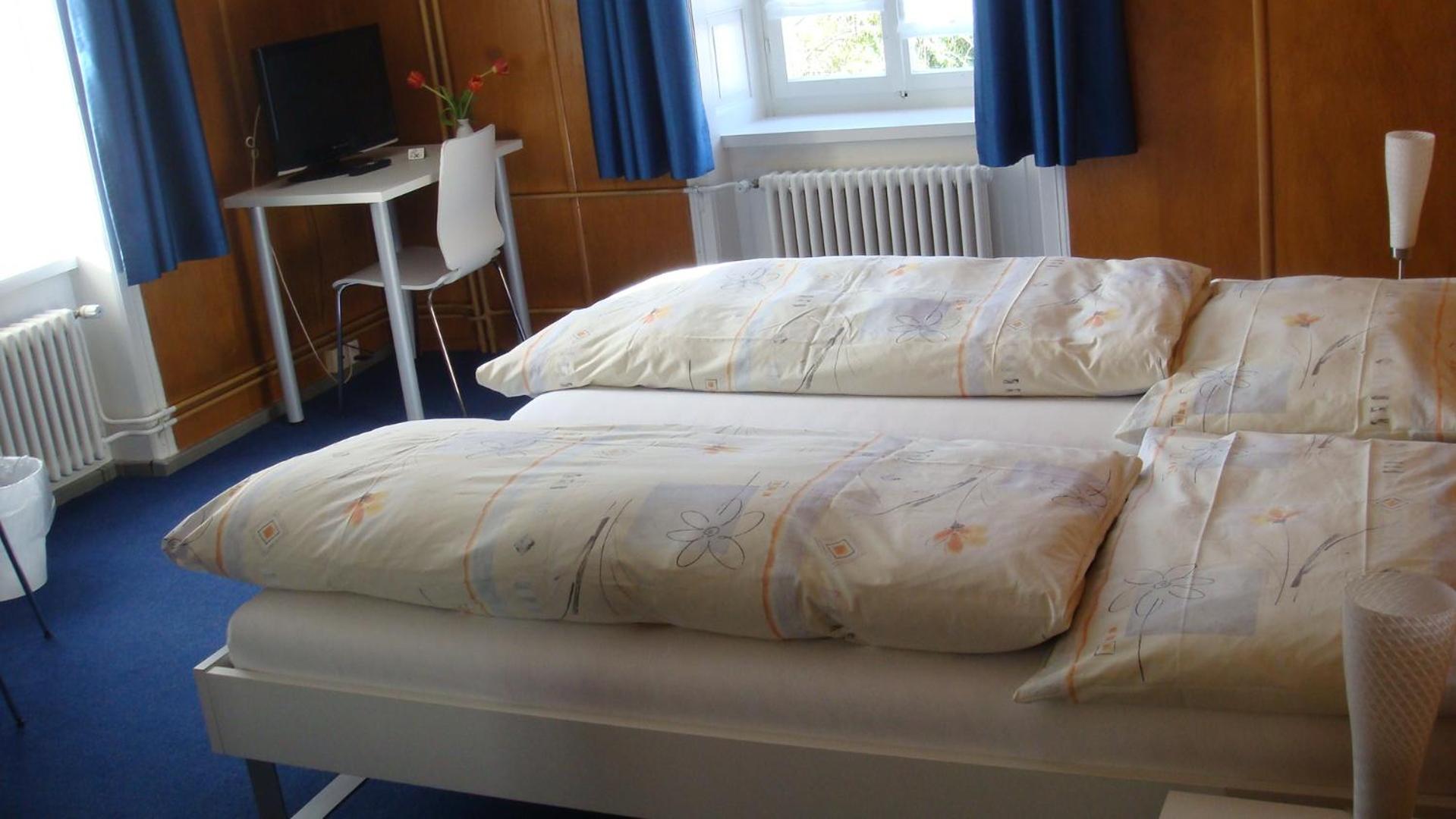 Double or Twin Room with Bathroom photo 2