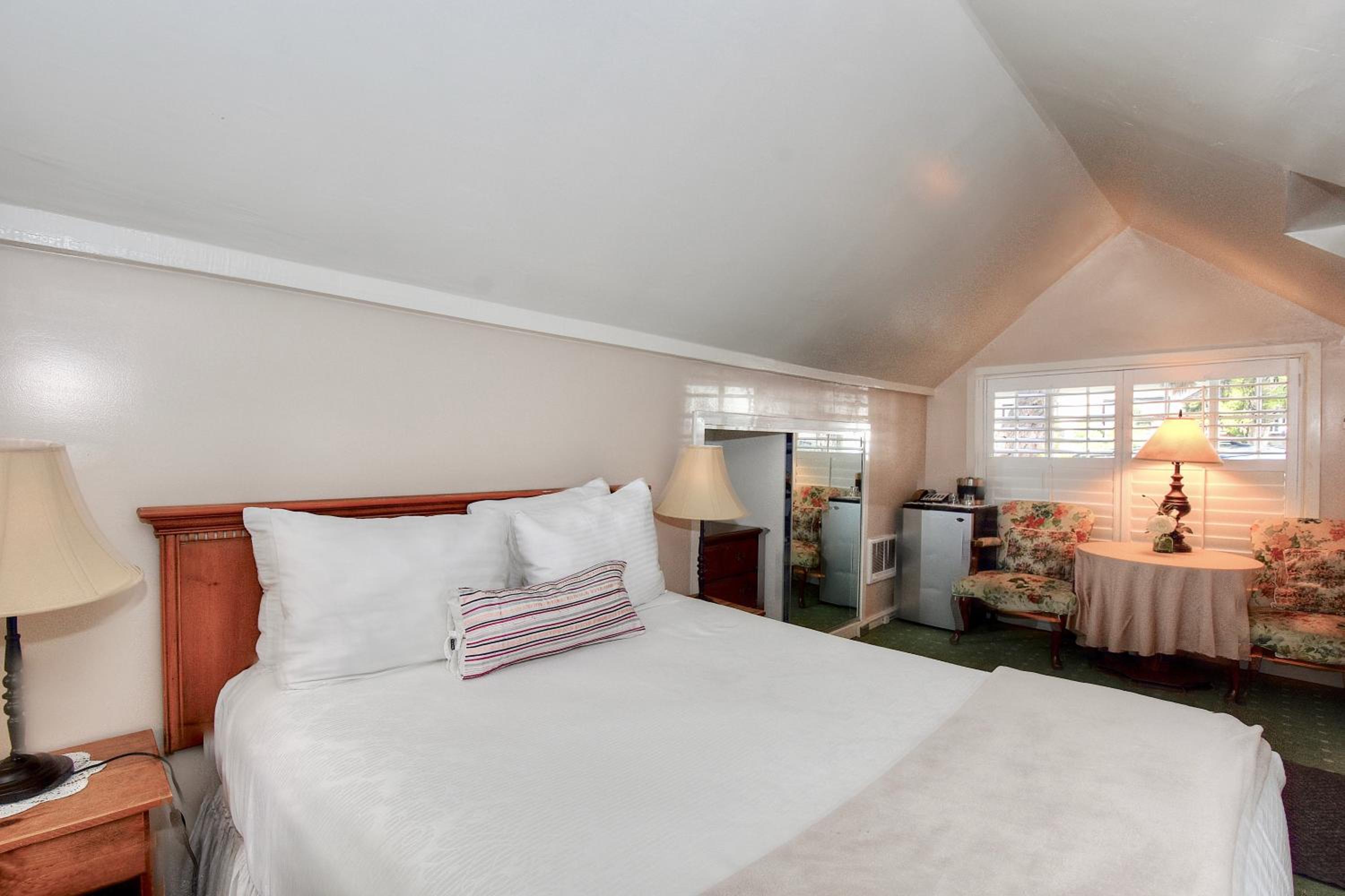 Carmel HideAway  photo 2