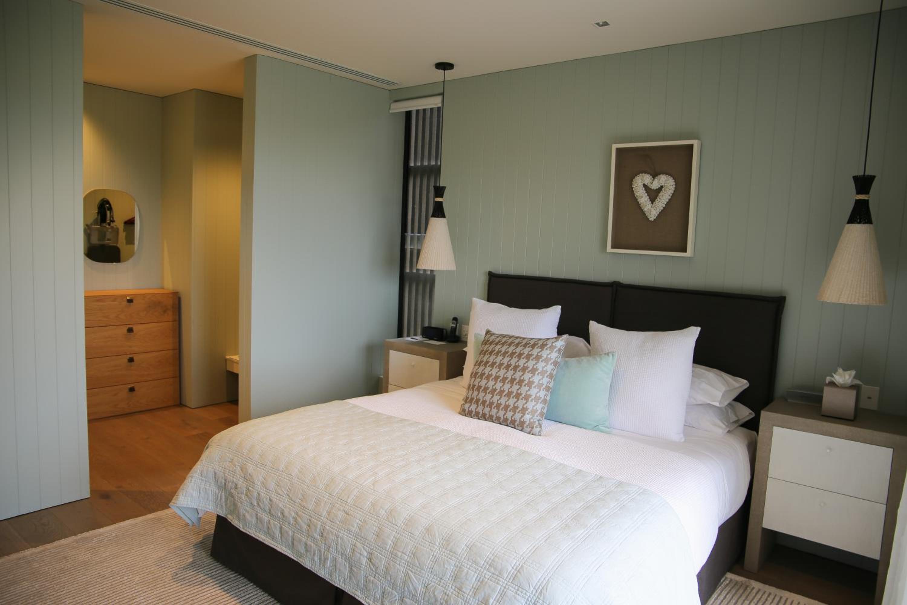 Three-Bedroom Villa photo 3