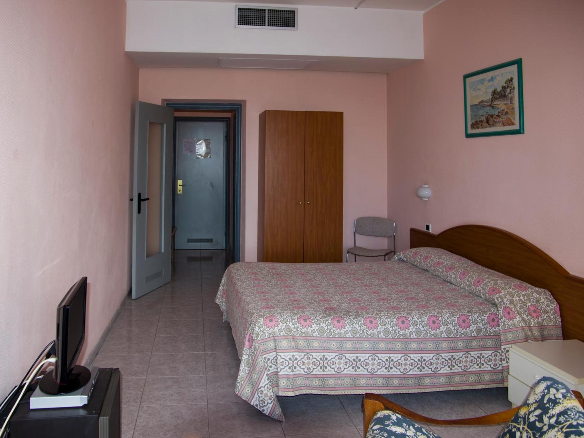 Double Room with Sea View - Photo 1