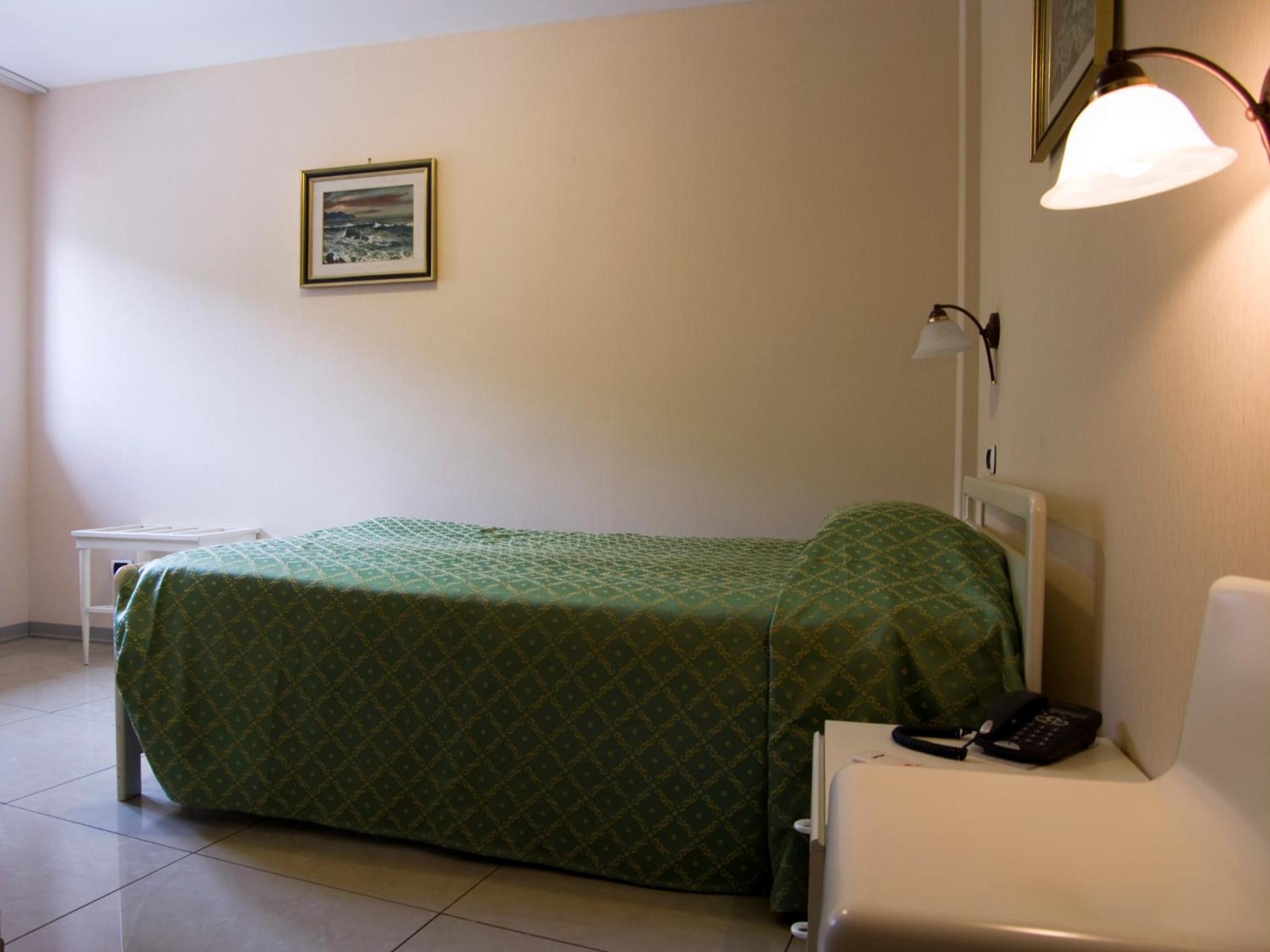 Single Room with Shower