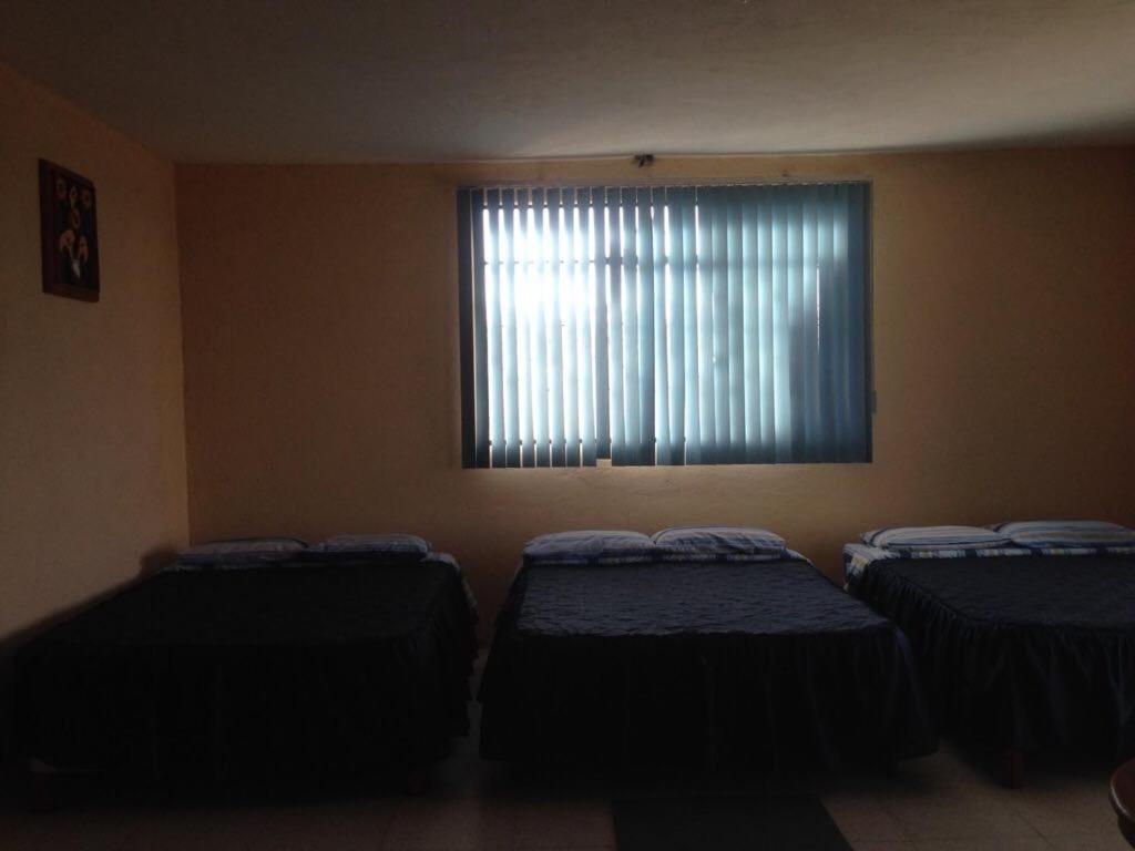 Family Room (6 Adults) photo 2