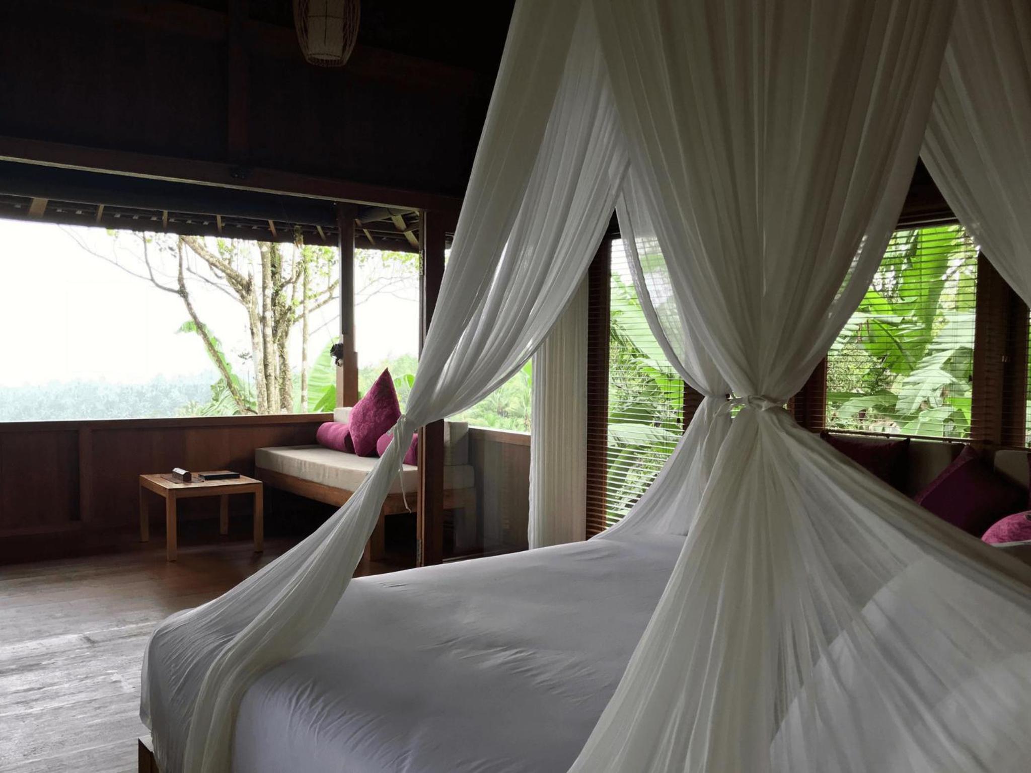 Villa Manggis - Deluxe Bungalow with Rice Field View