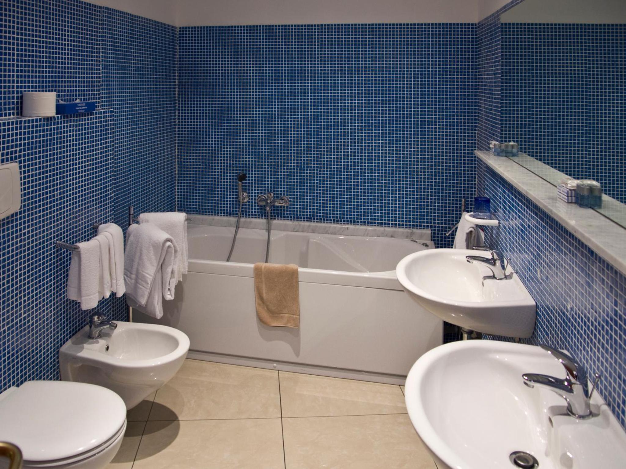 Triple Room with Sea View - Photo 4