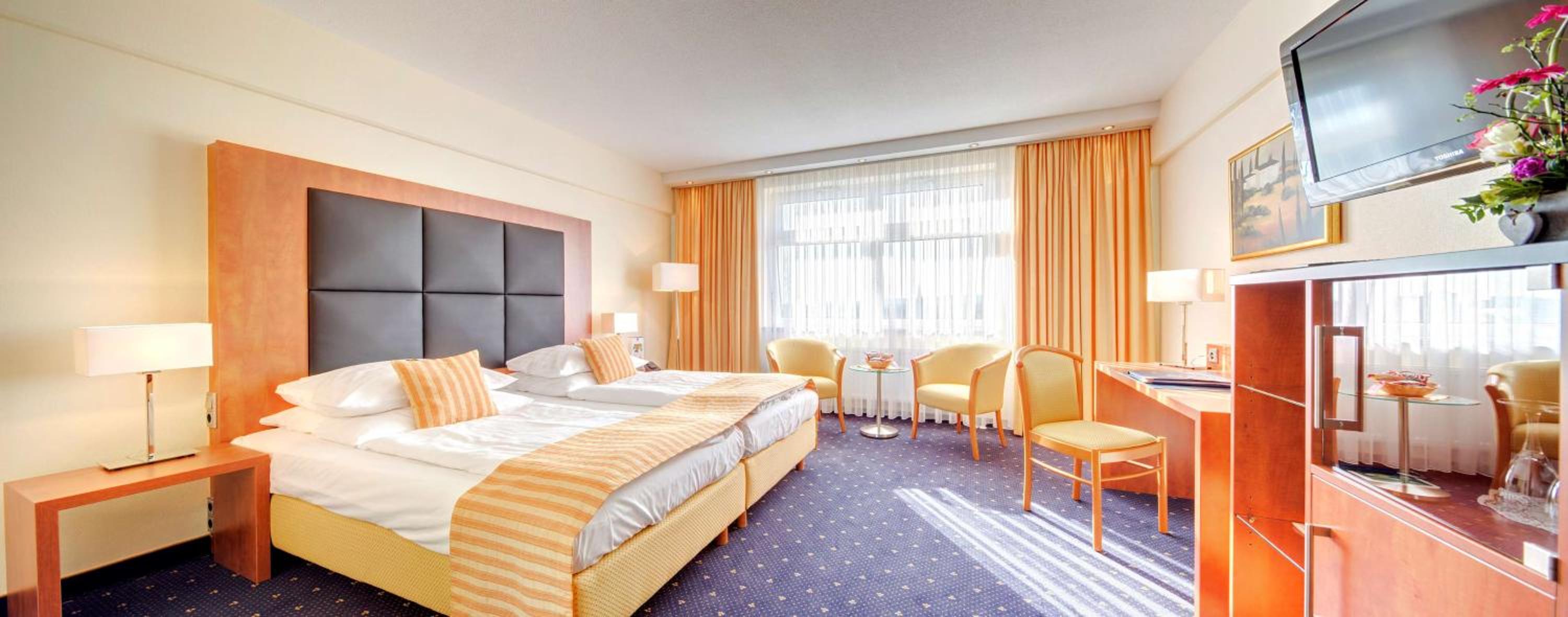 Executive Double Room with Double Bed - Photo 1