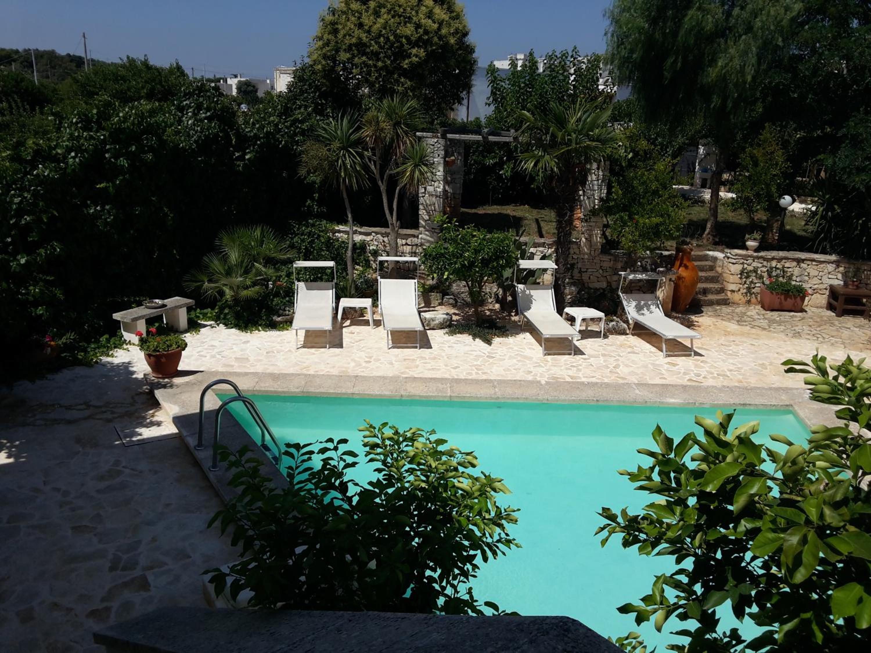 Apartment with Garden View - Photo 39