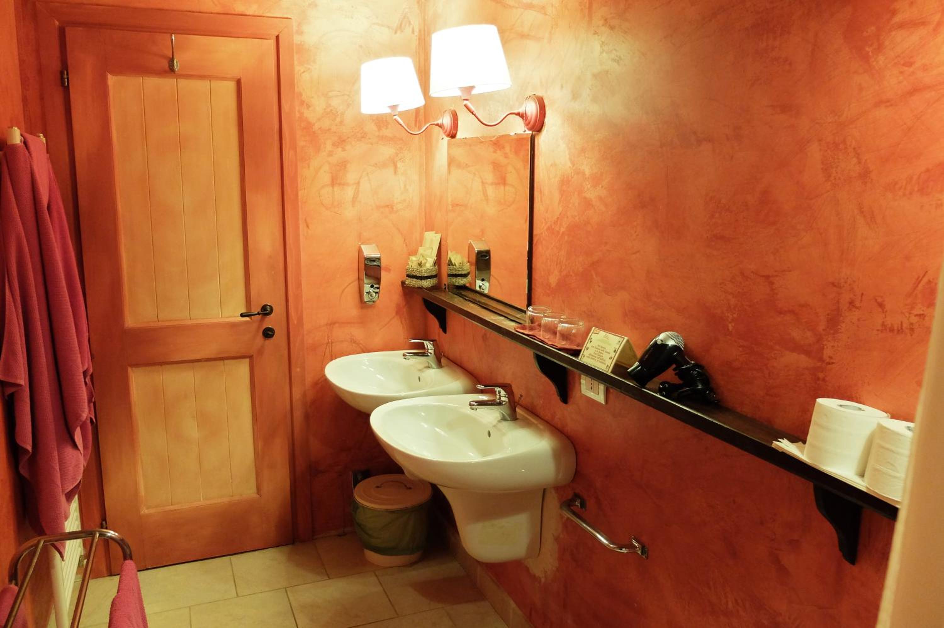 Superior Triple Room photo 3