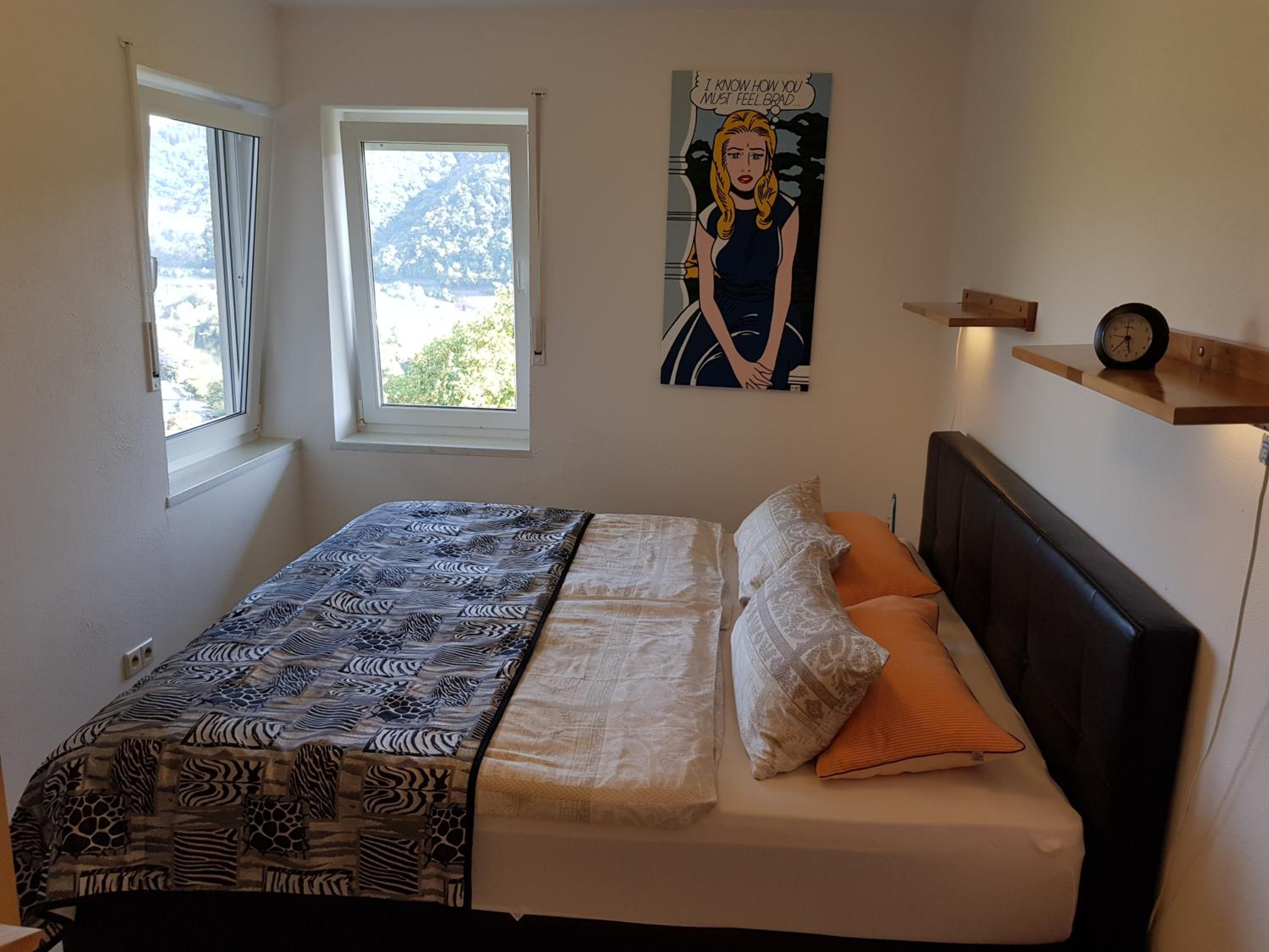 Apartment photo 1