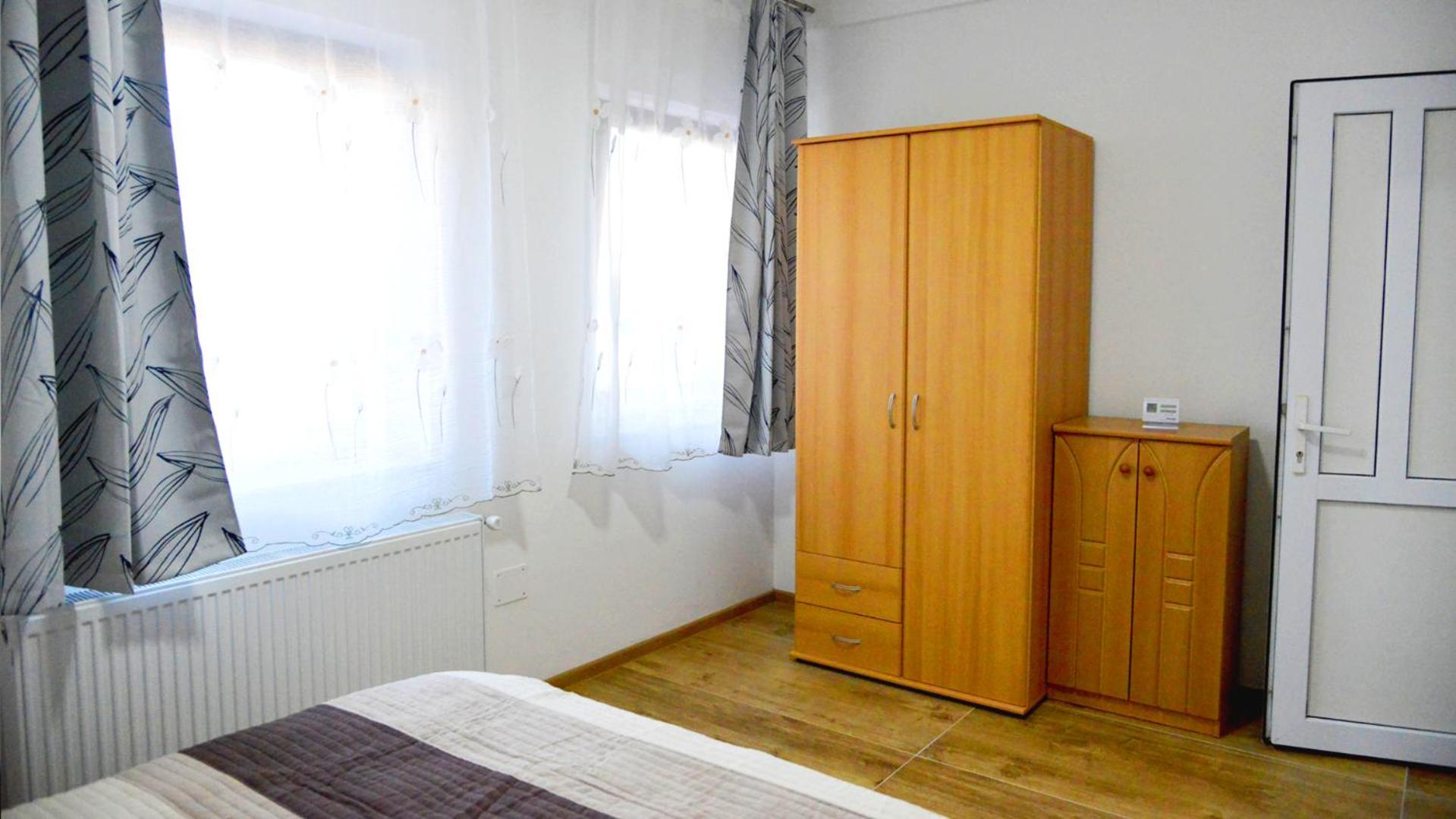 Two-Bedroom Apartment - Photo 4
